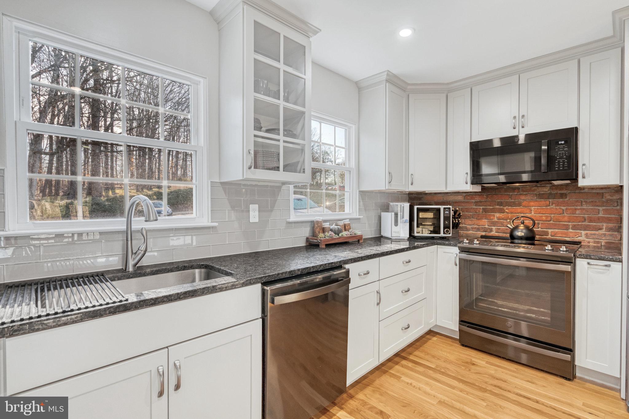 5910 Minutemen Road Unit: 294