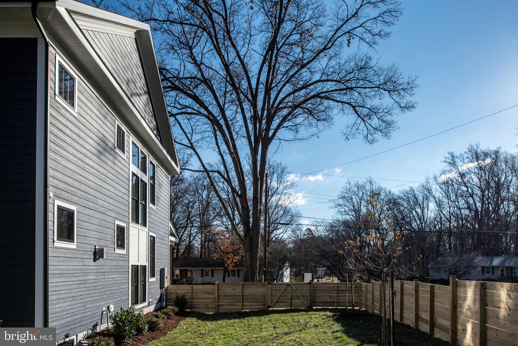 304 Branch Road SE