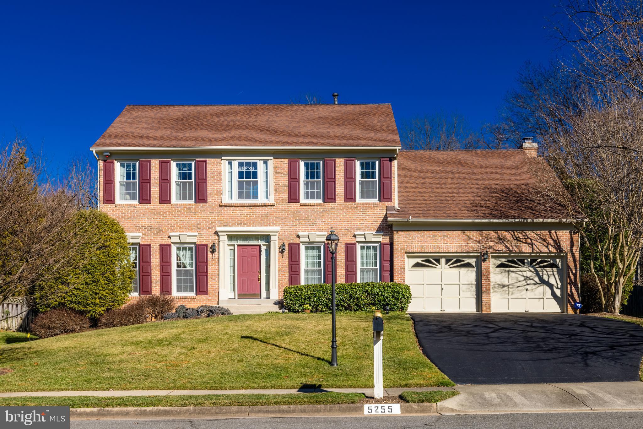 5255 Signal Hill Drive