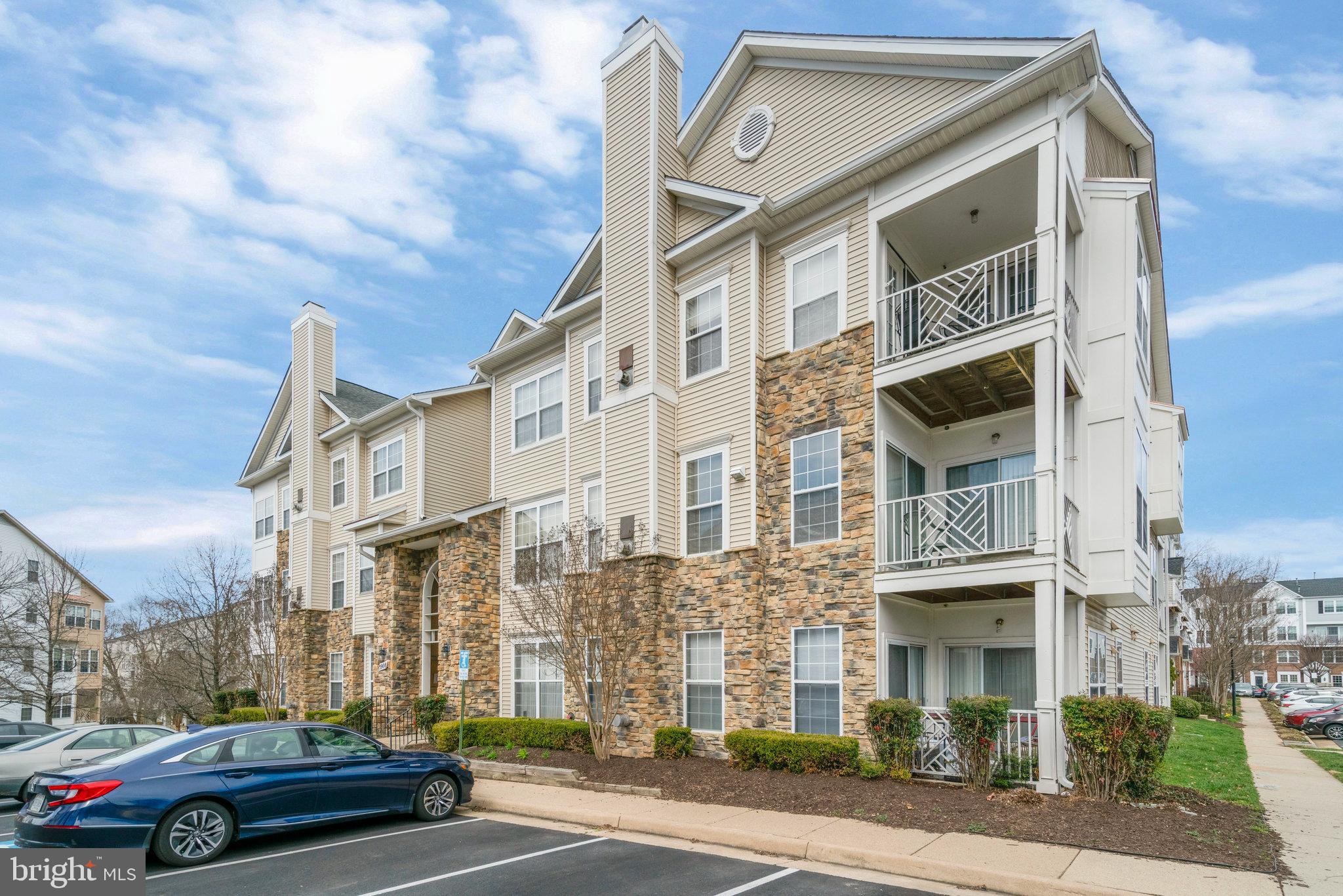 5908 Founders Hill Dr #302