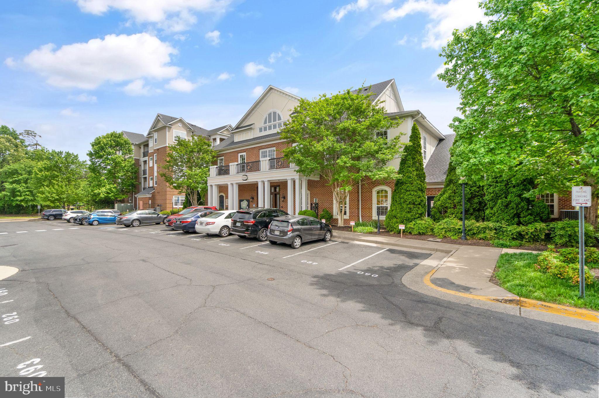12921 Centre Park Cir #104