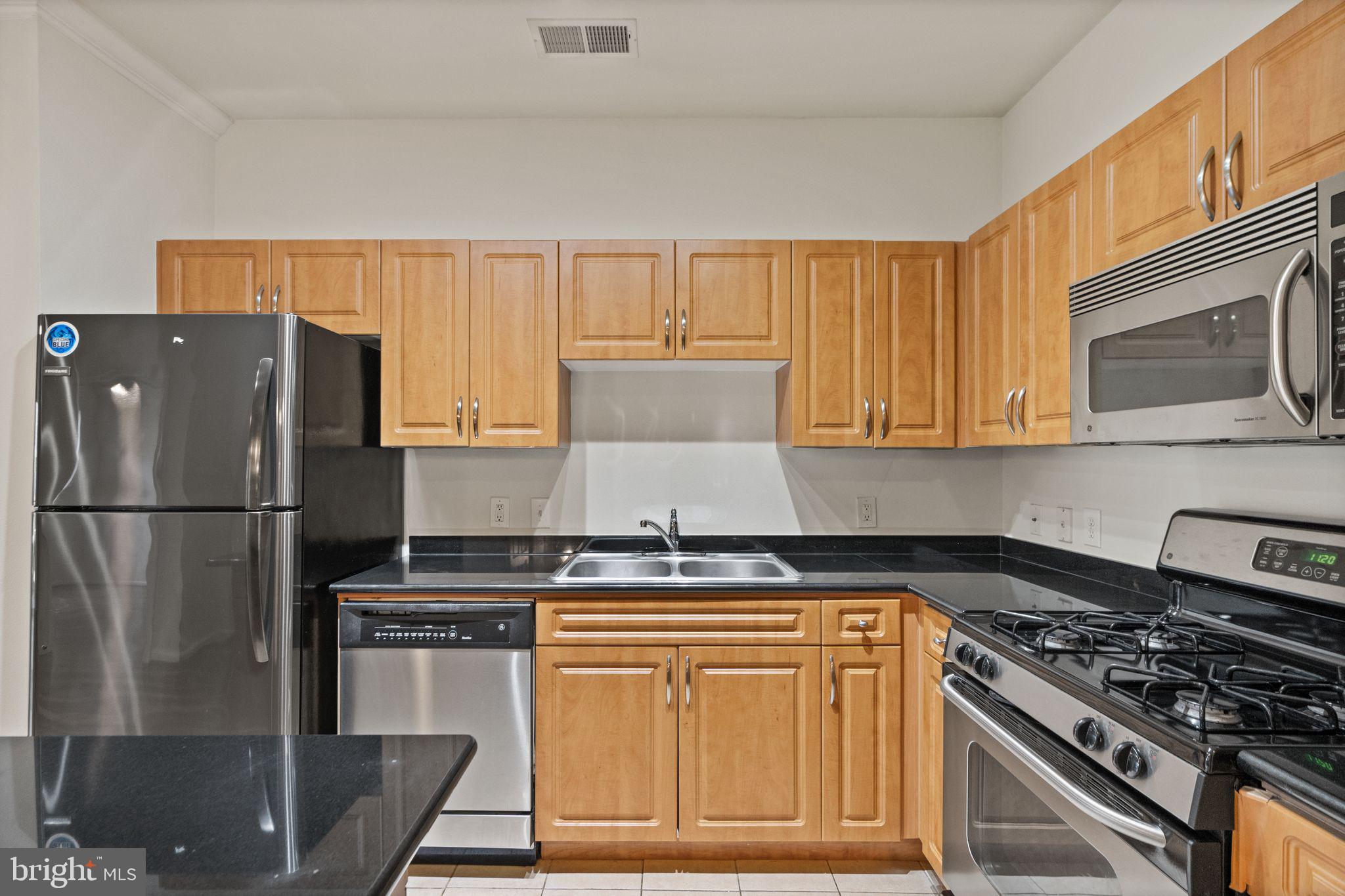 12921 Centre Park Cir #104