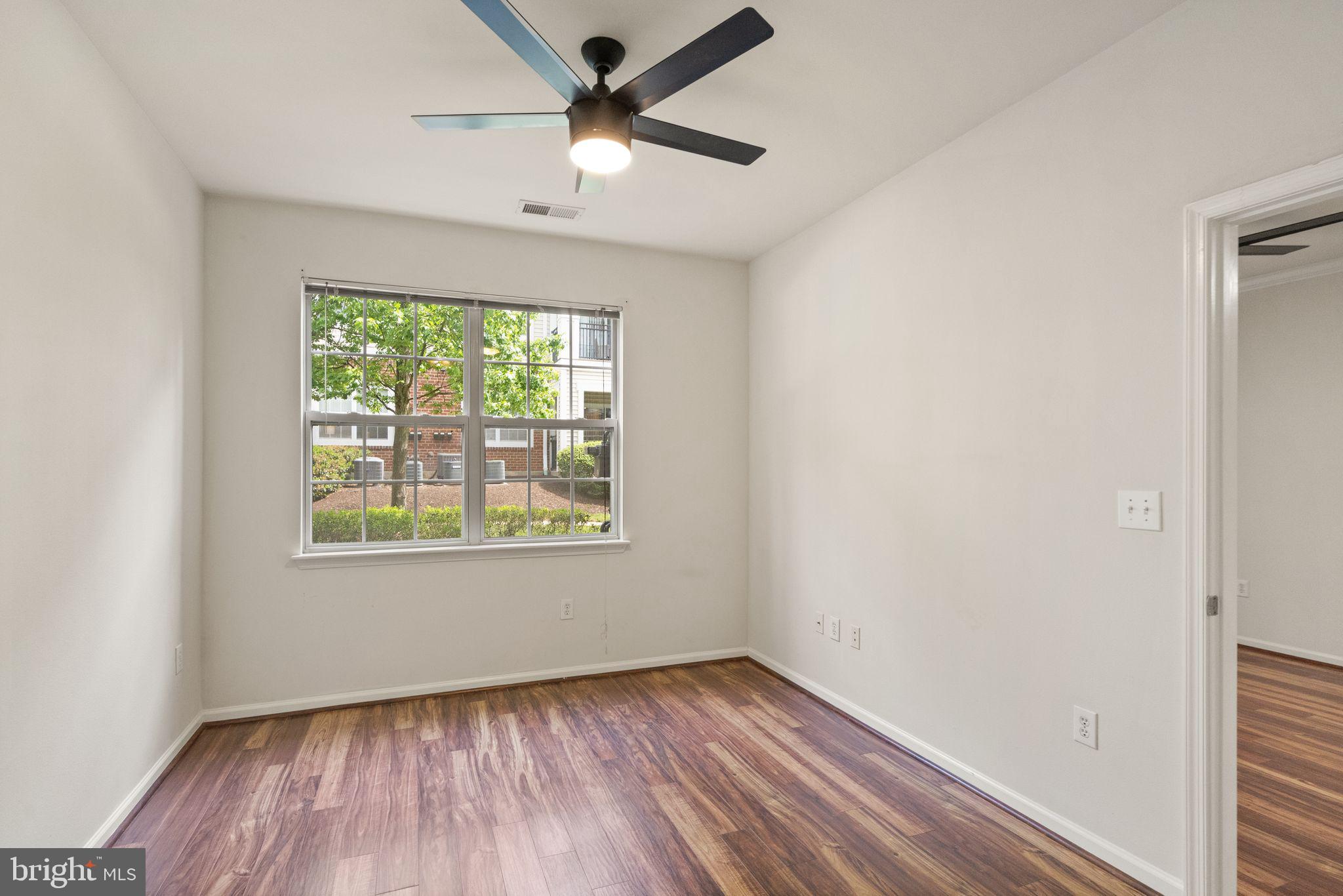 12921 Centre Park Cir #104