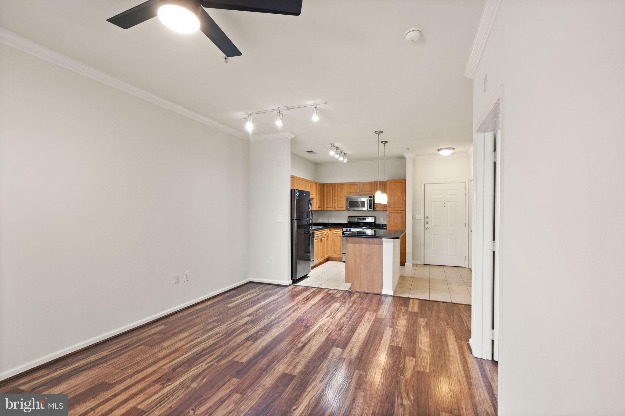12921 Centre Park Cir #104