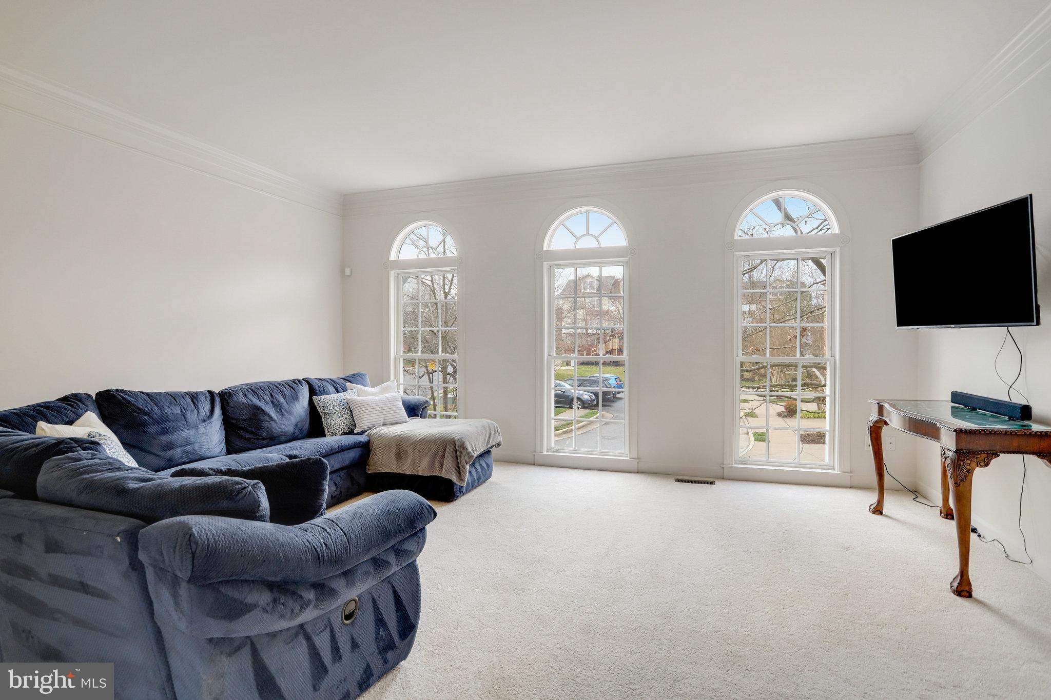 7044 Mundy Point Court