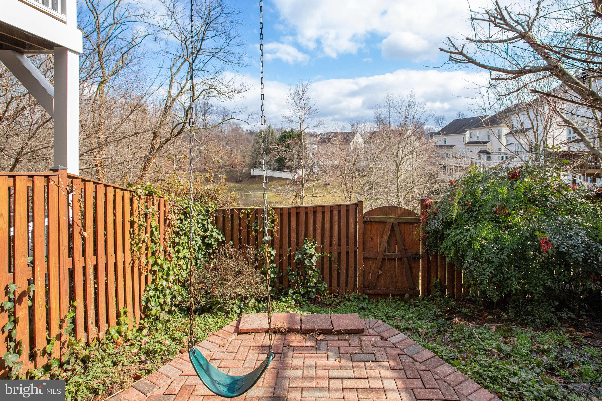 7044 Mundy Point Court