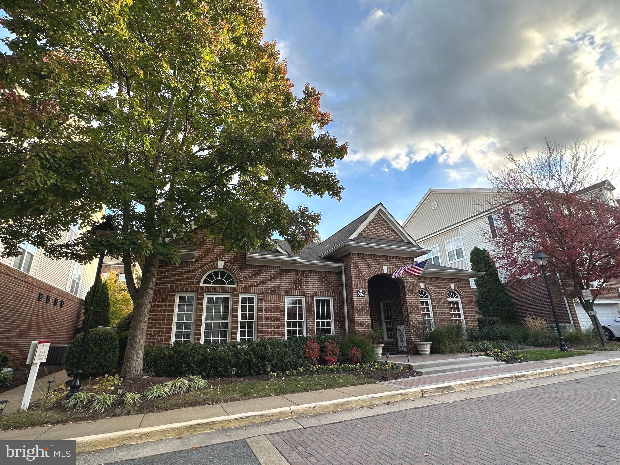 3015 Nicosh Circle Unit: 2310