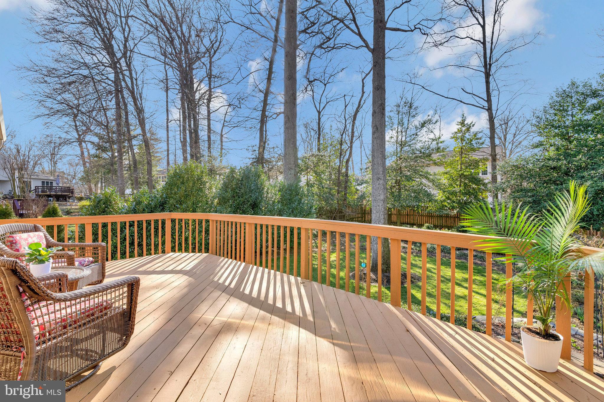 5208 Dunleigh Glen Ln