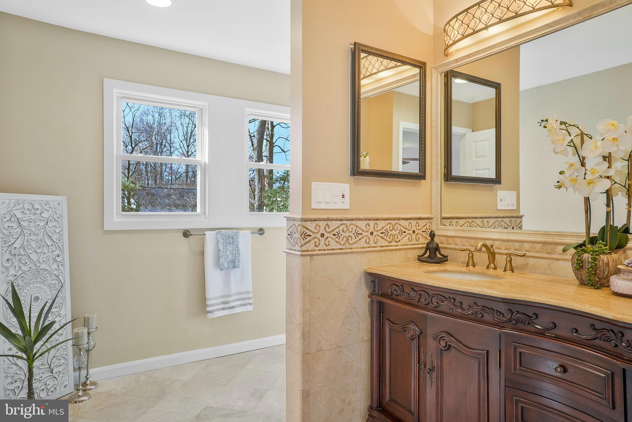 5208 Dunleigh Glen Ln