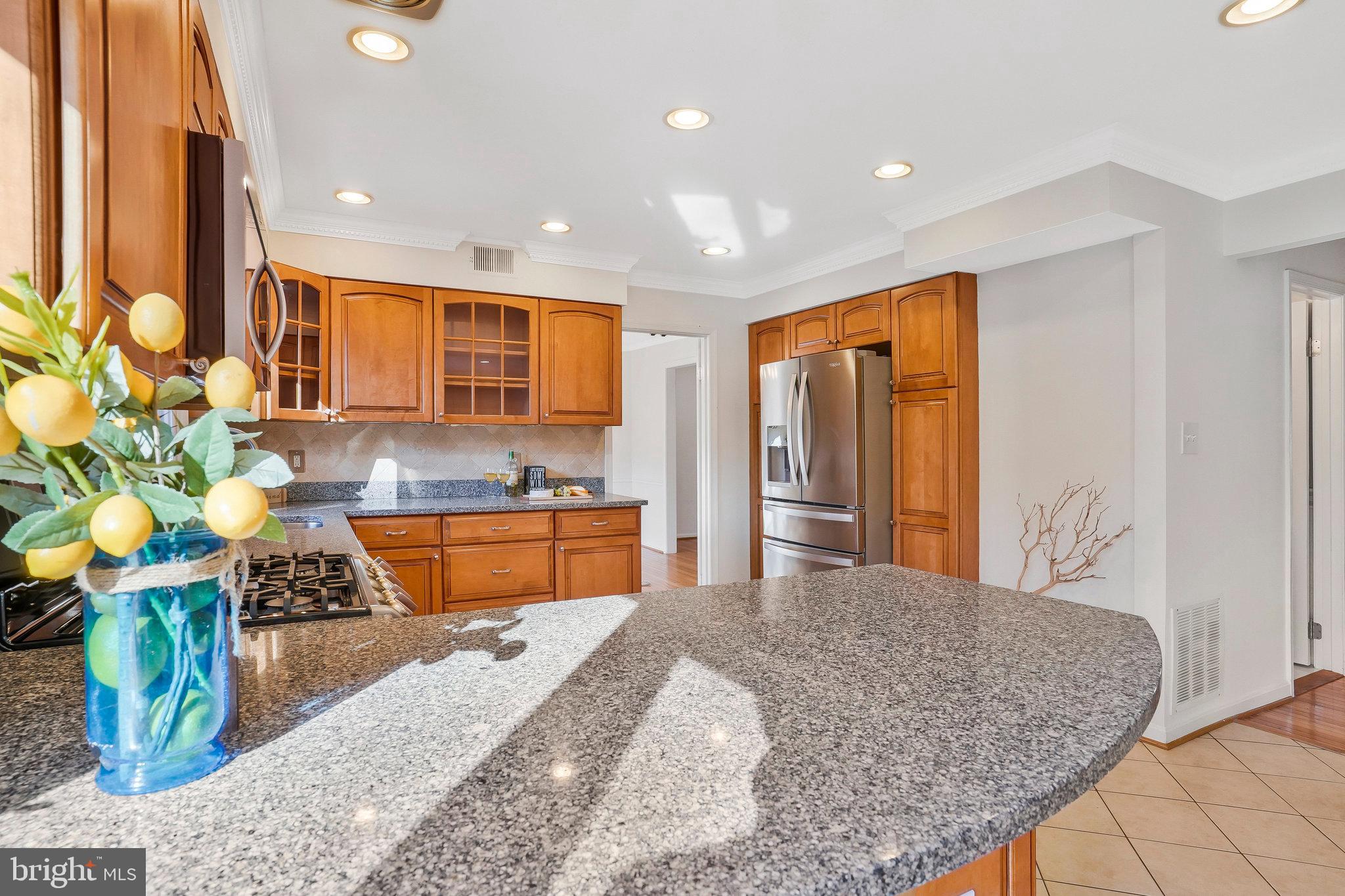 5208 Dunleigh Glen Ln