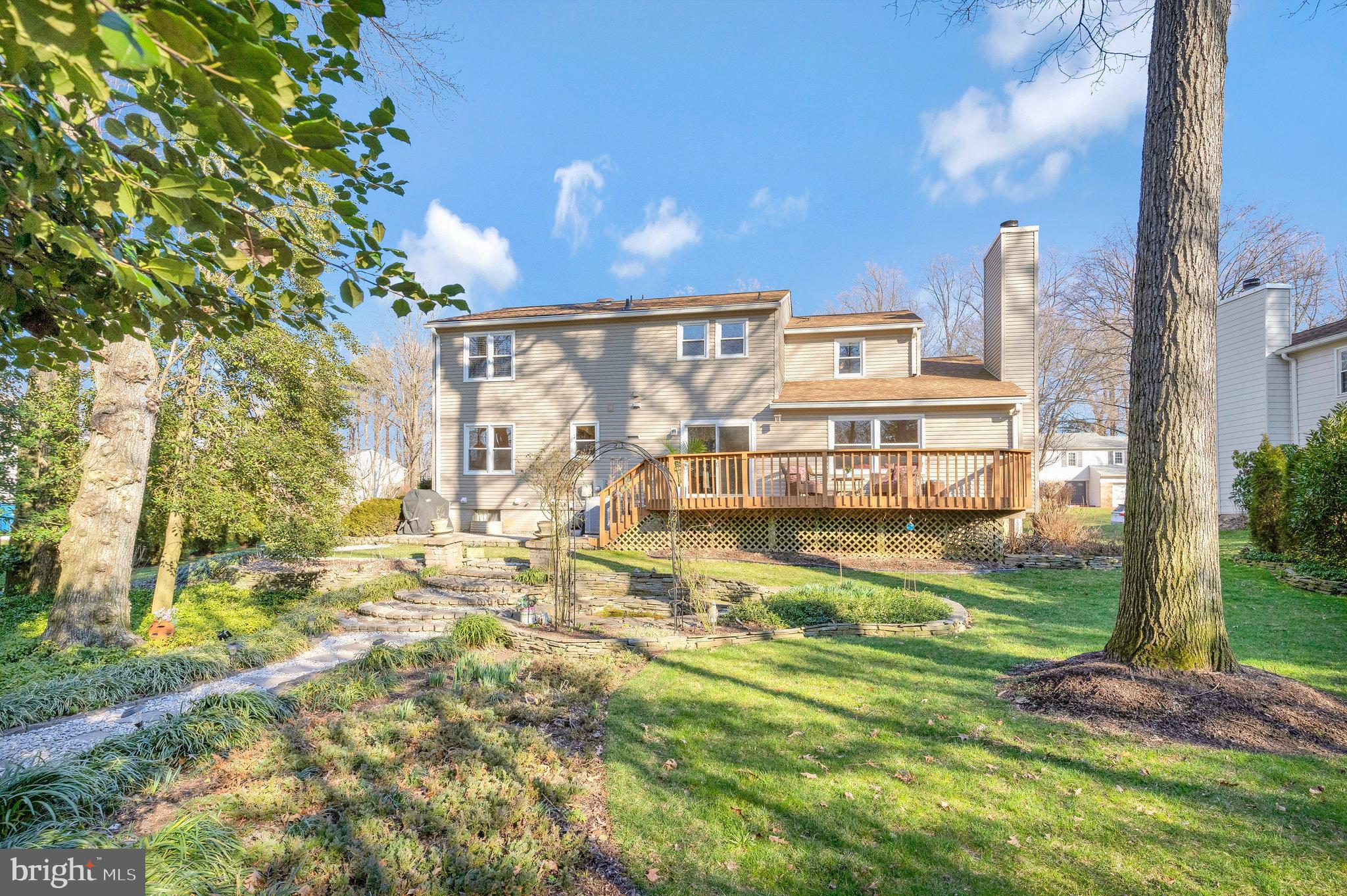 5208 Dunleigh Glen Ln