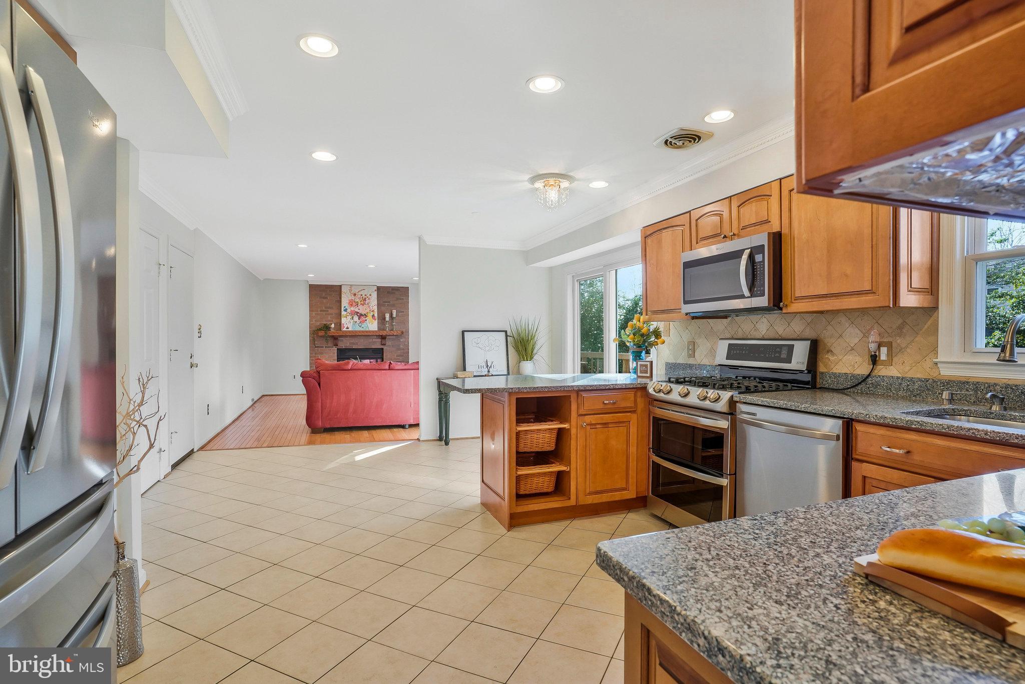 5208 Dunleigh Glen Ln