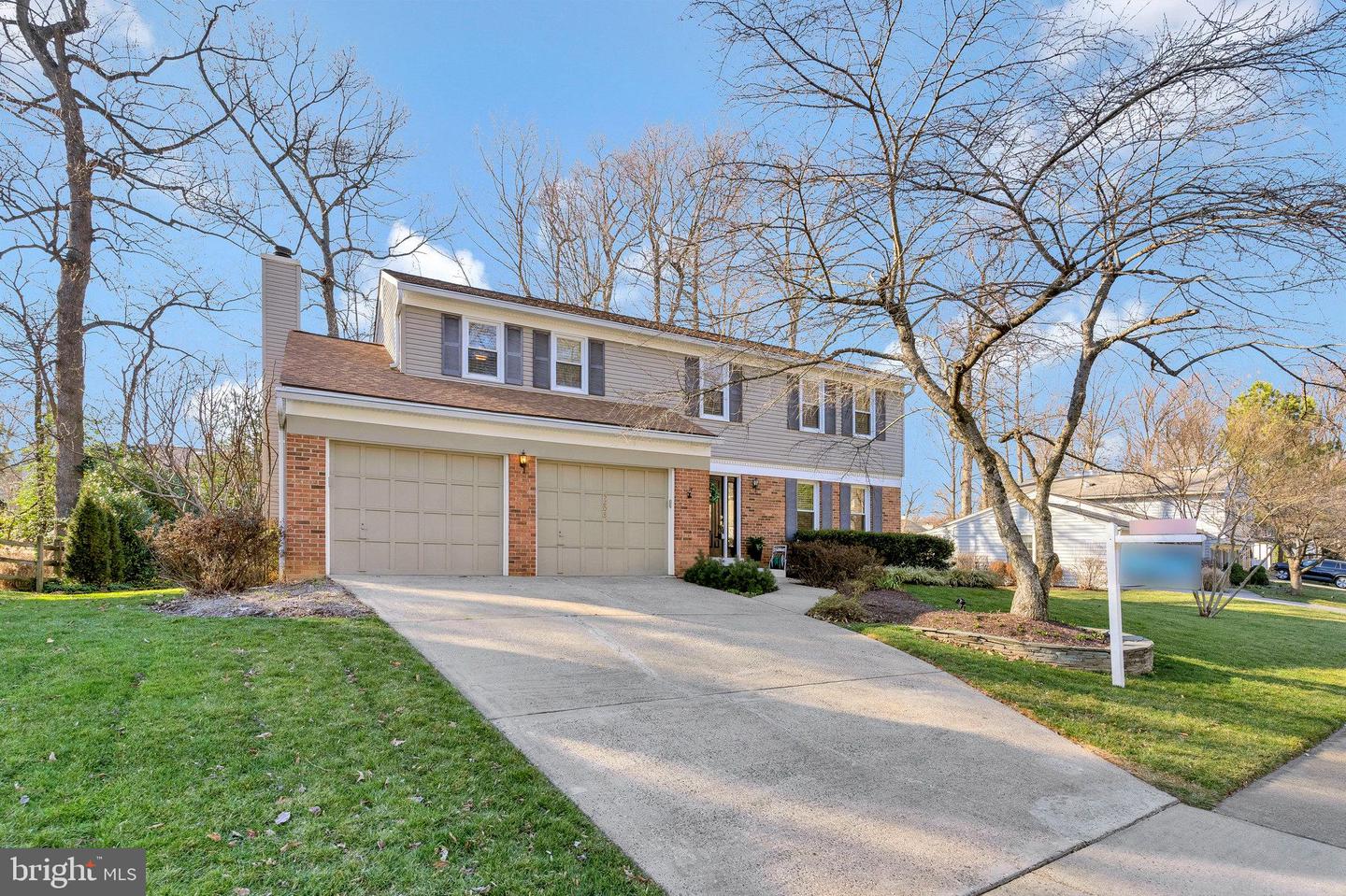 5208 Dunleigh Glen Ln