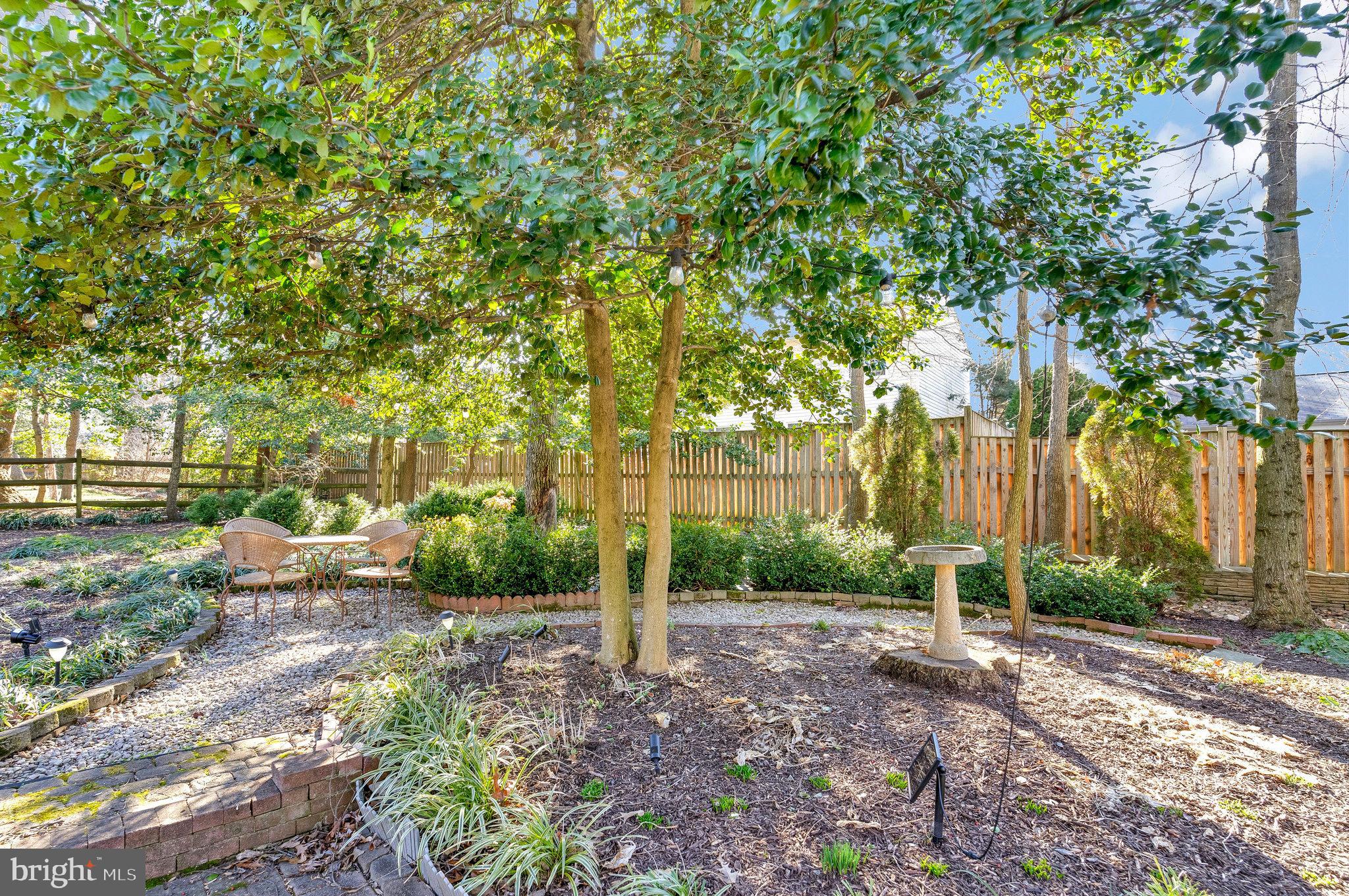 5208 Dunleigh Glen Ln