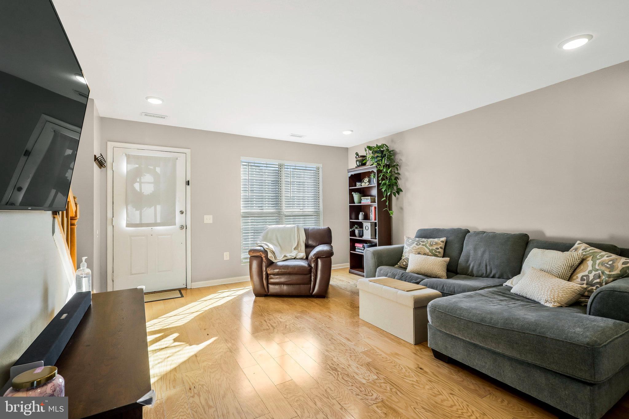 6559 Old Carriage Lane