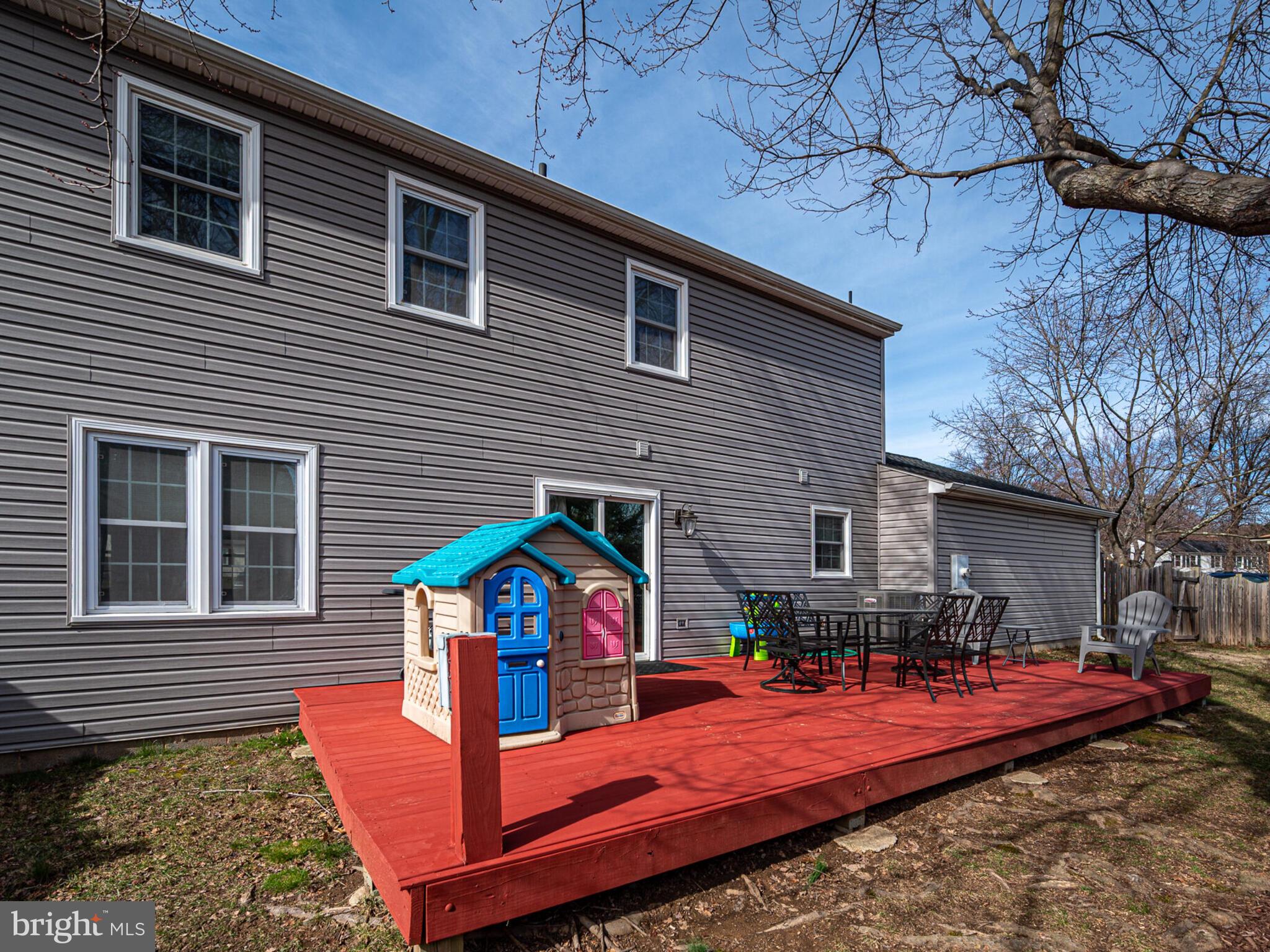 12827 Fantasia Dr