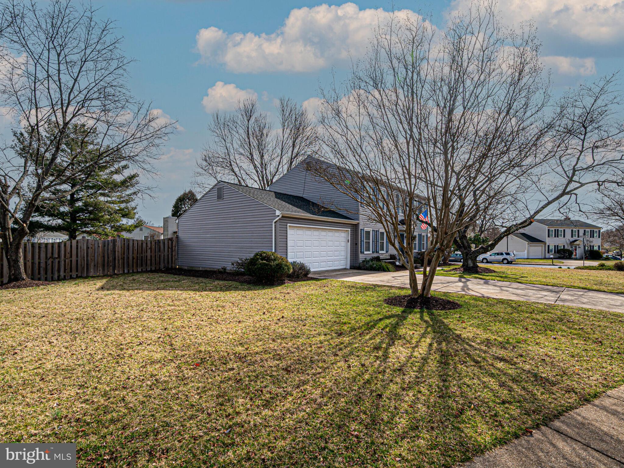 12827 Fantasia Dr