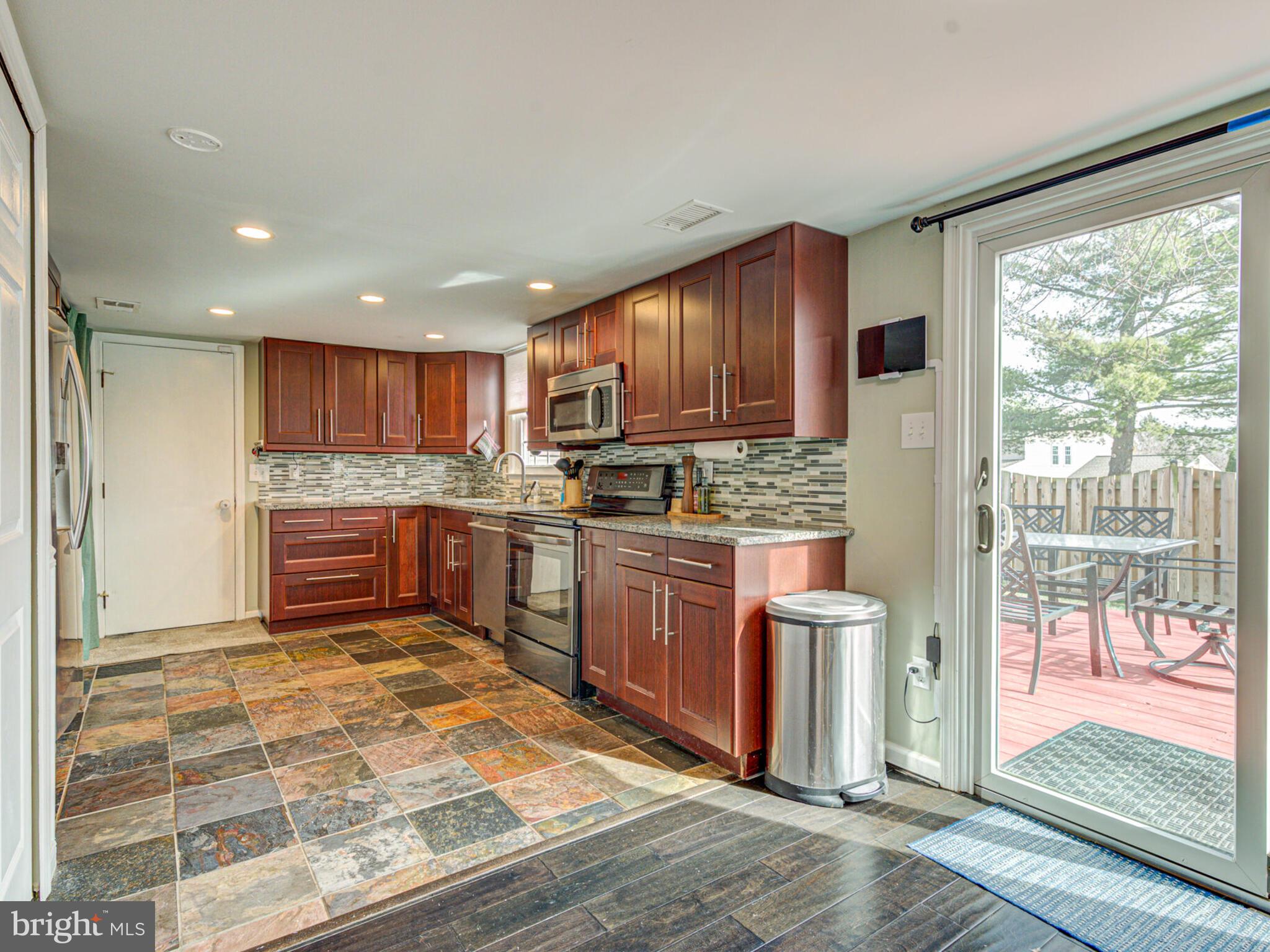 12827 Fantasia Dr