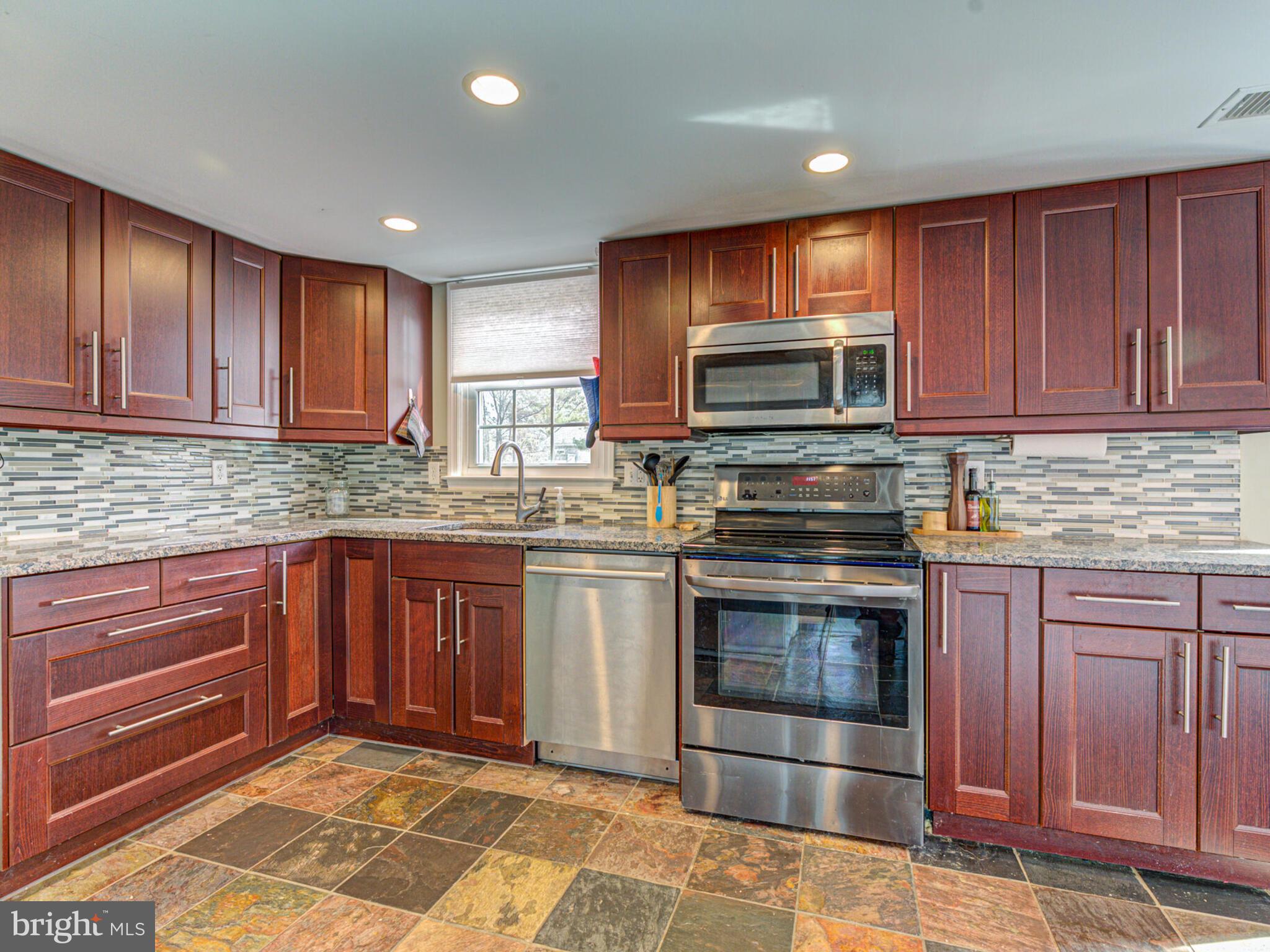 12827 Fantasia Dr