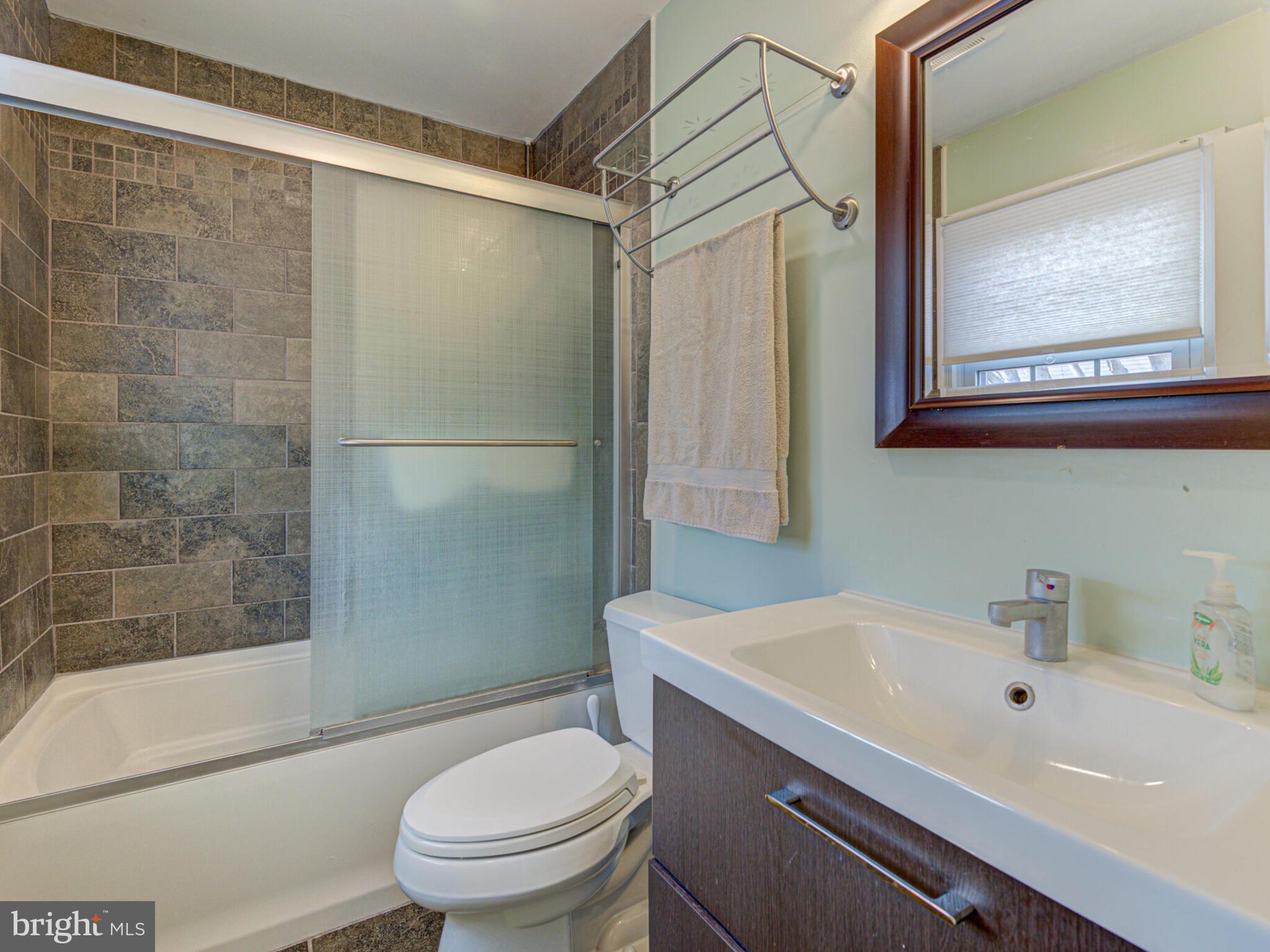 12827 Fantasia Dr