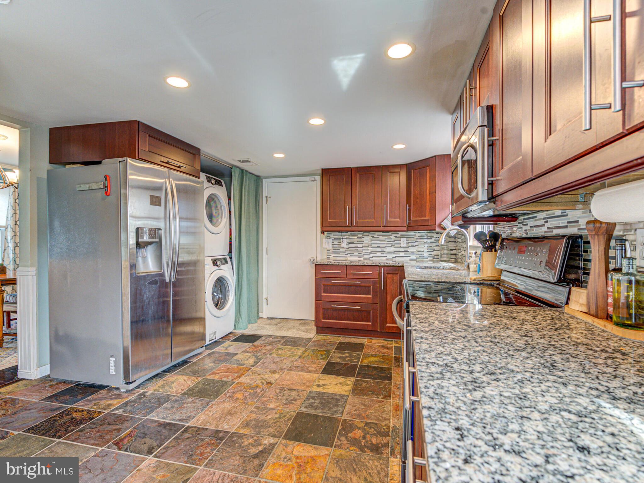 12827 Fantasia Dr
