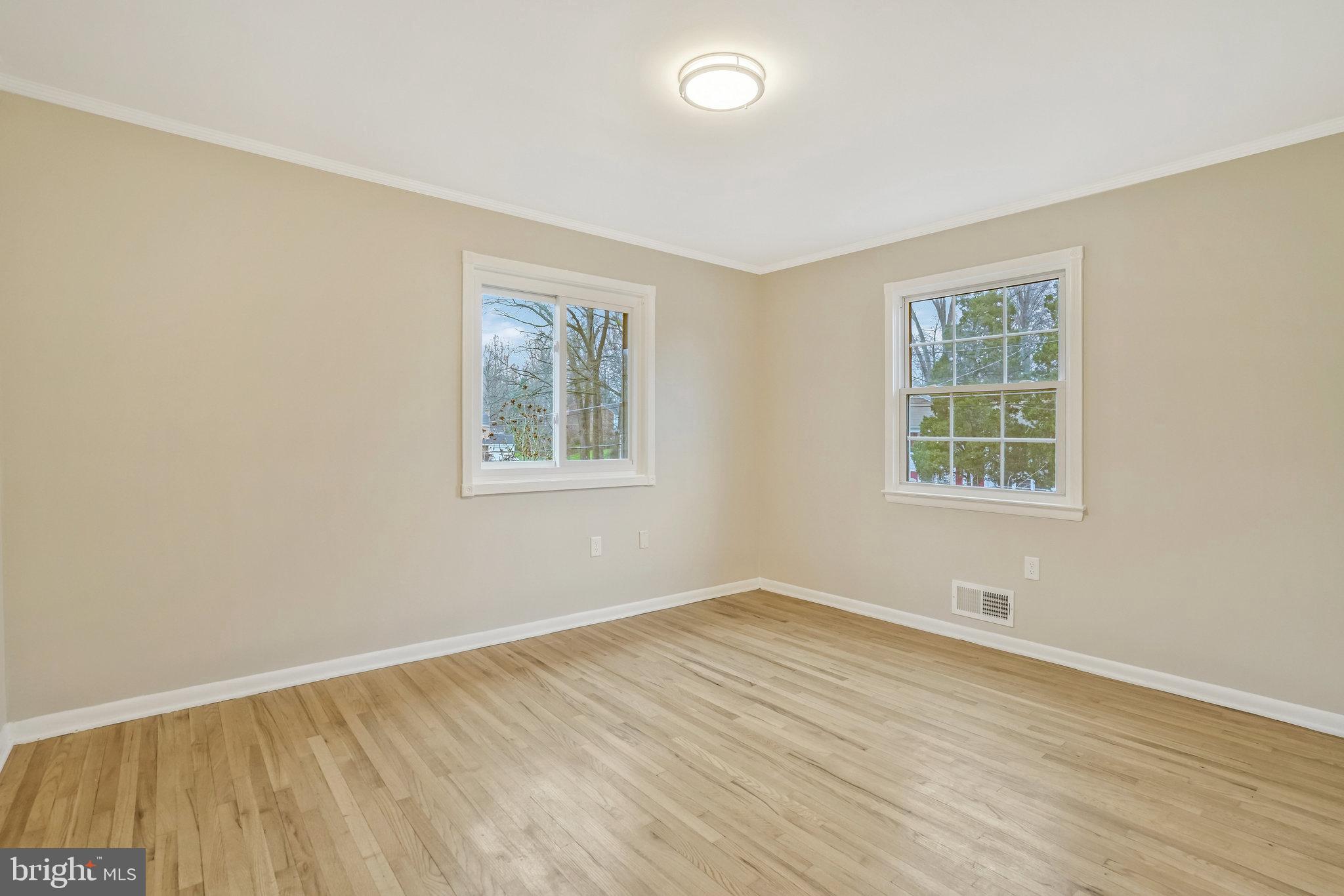 4818 Ponderosa Dr