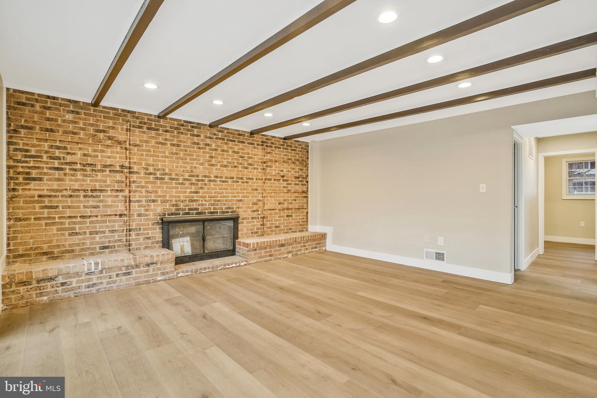 4818 Ponderosa Dr