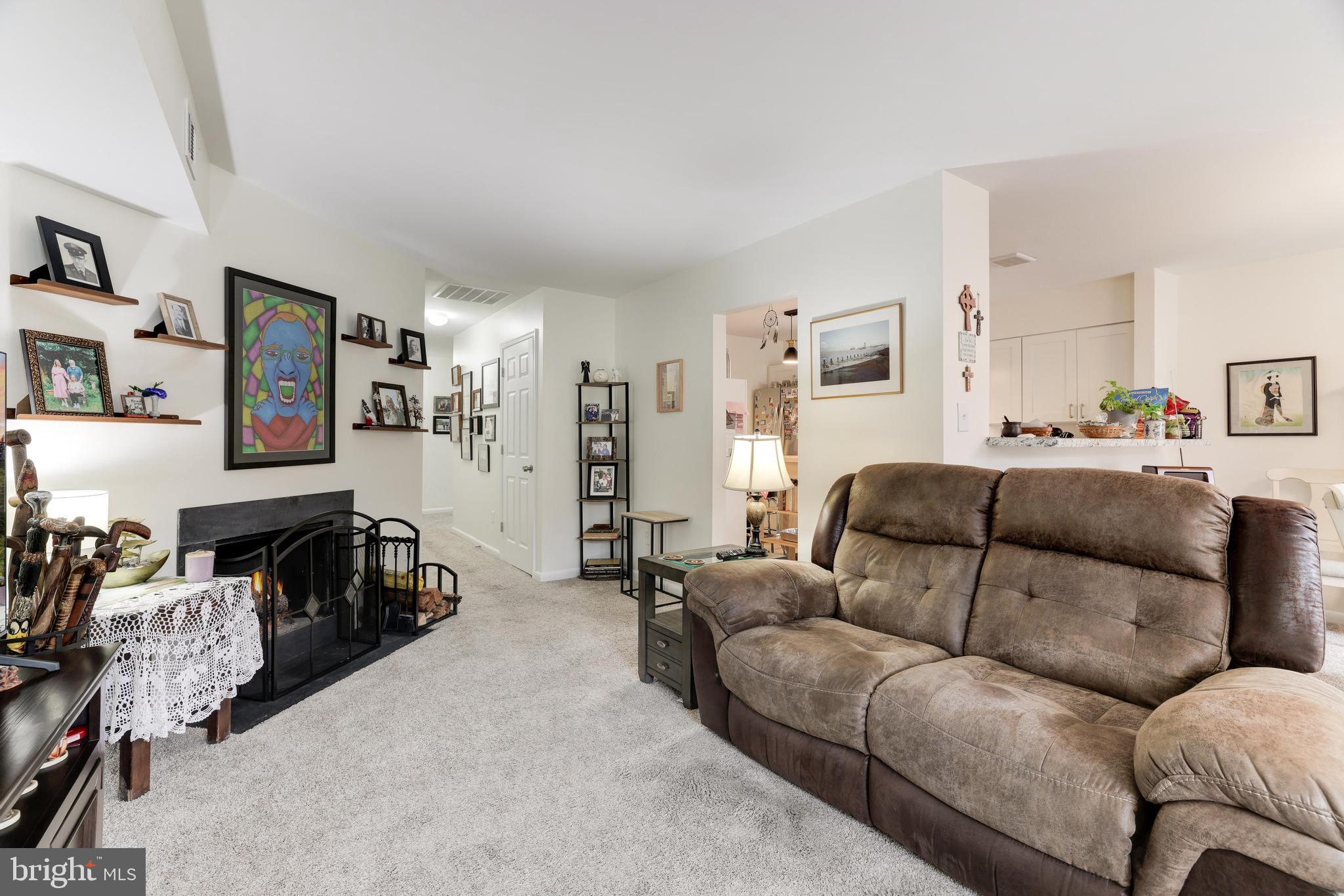 7920 San Leandro Pl #115e