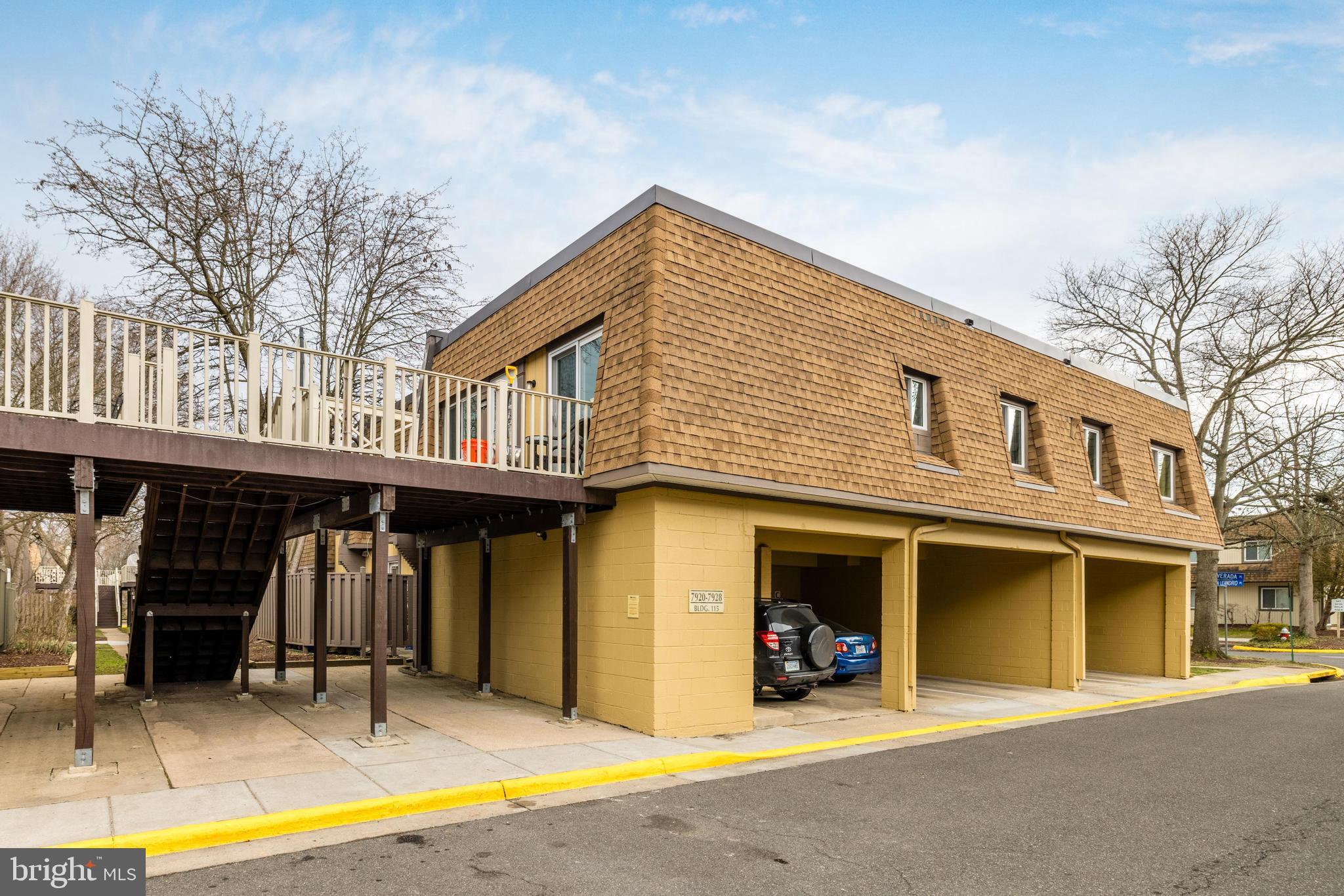 7920 San Leandro Pl #115e