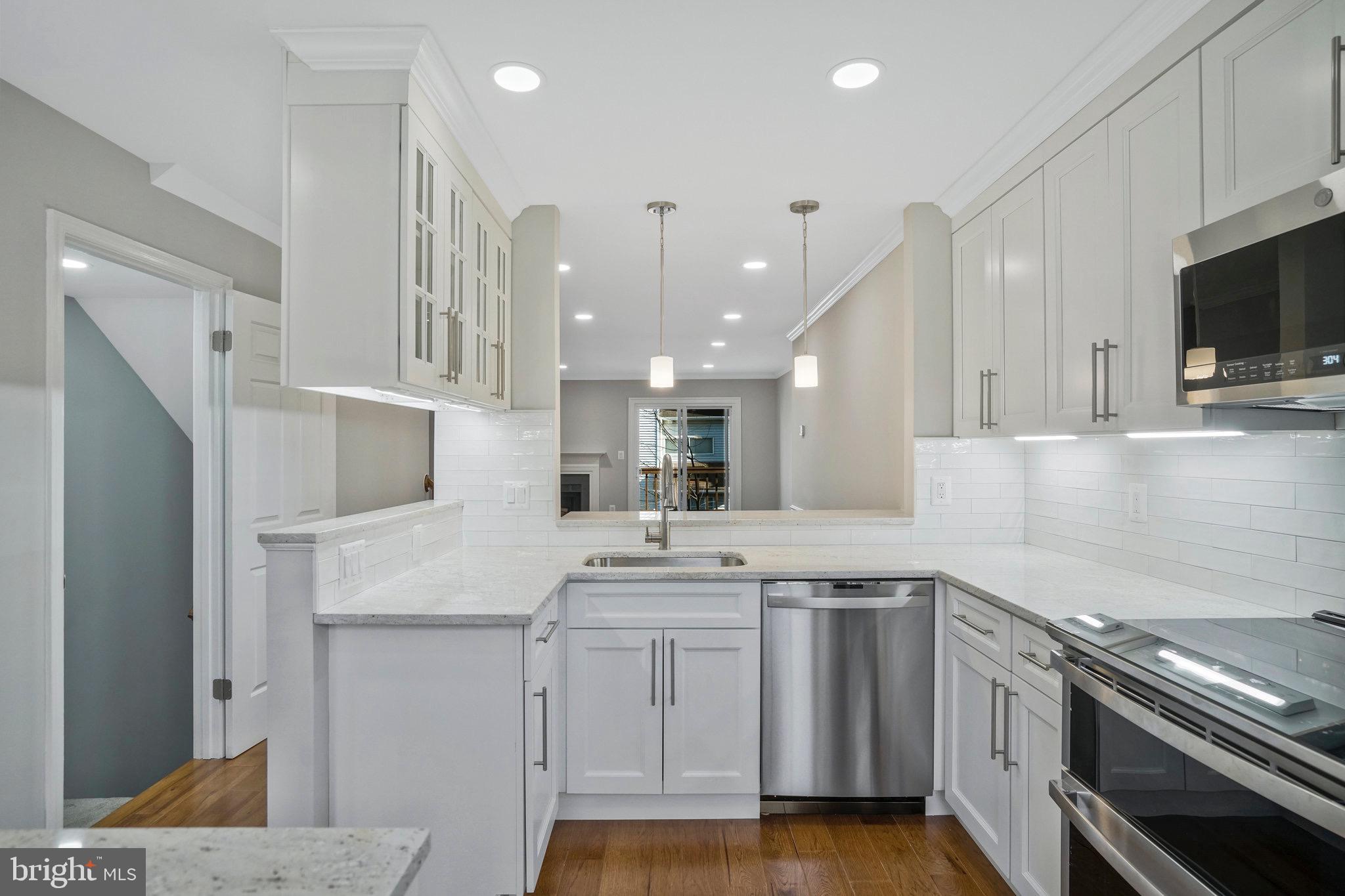 2109 Hutchison Grove Ct
