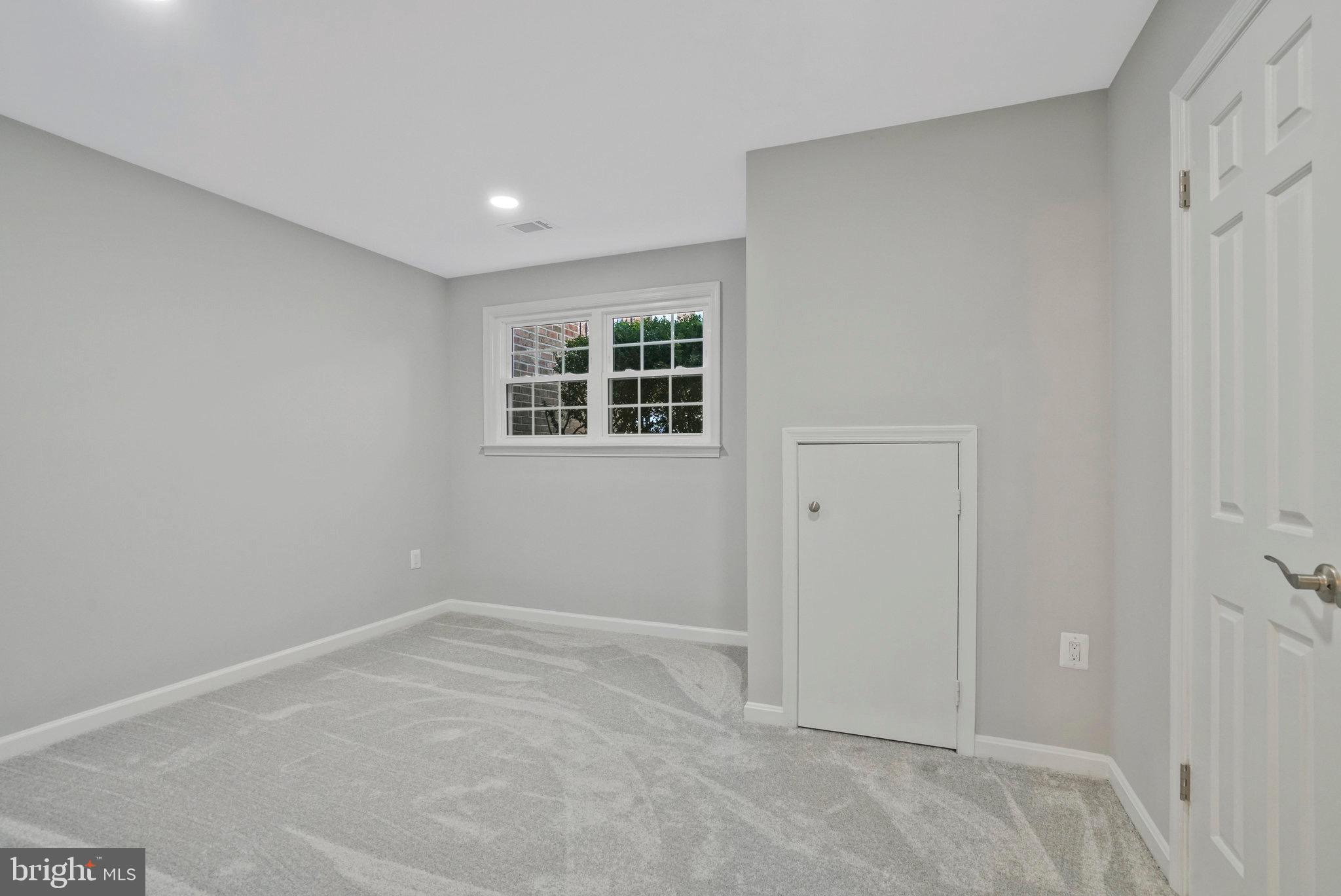 2109 Hutchison Grove Ct