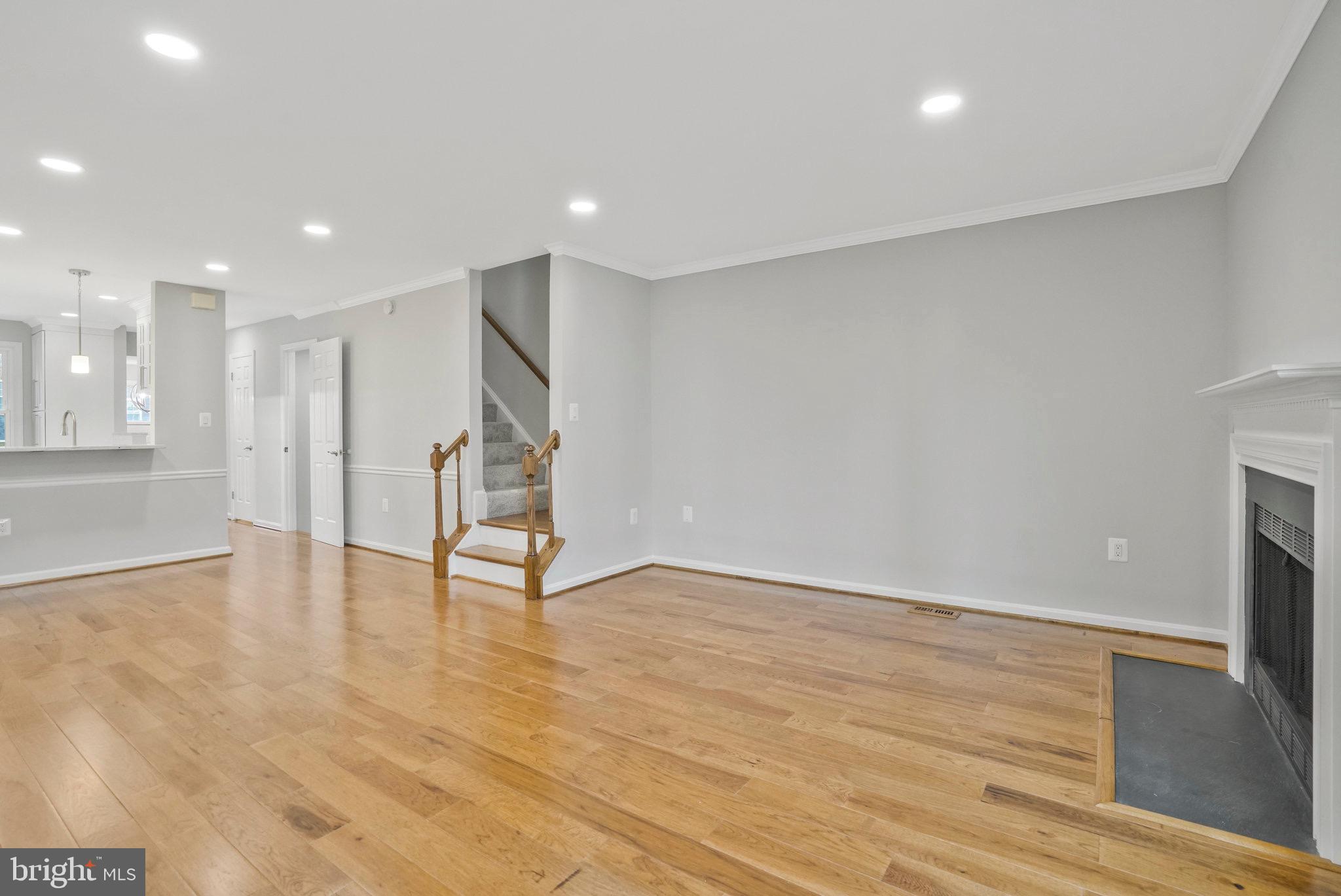 2109 Hutchison Grove Ct