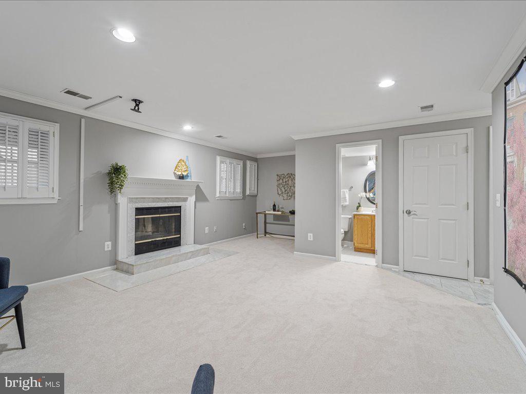 13111 Ashnut Ln