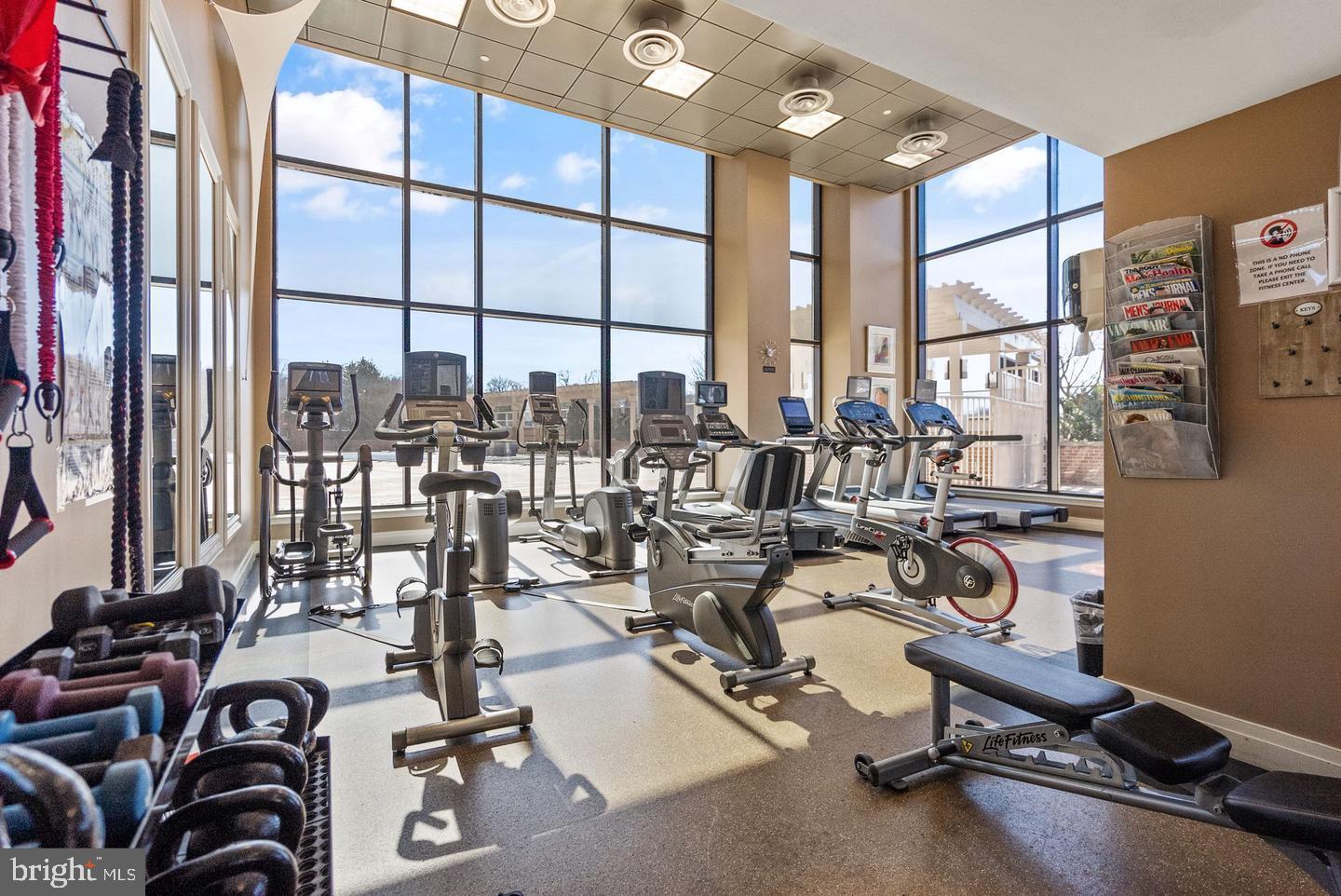 2451 Midtown Ave #611