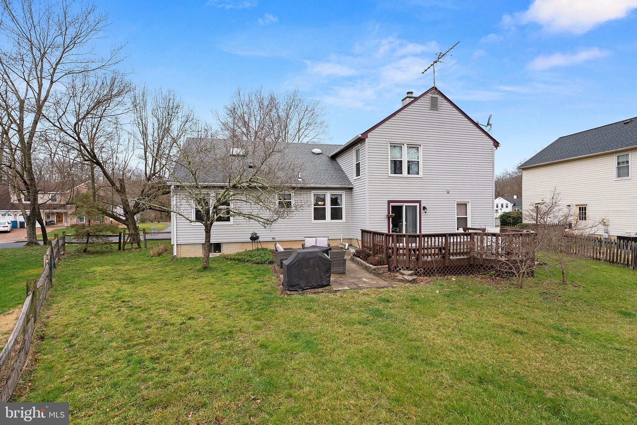5815 Pamela Dr