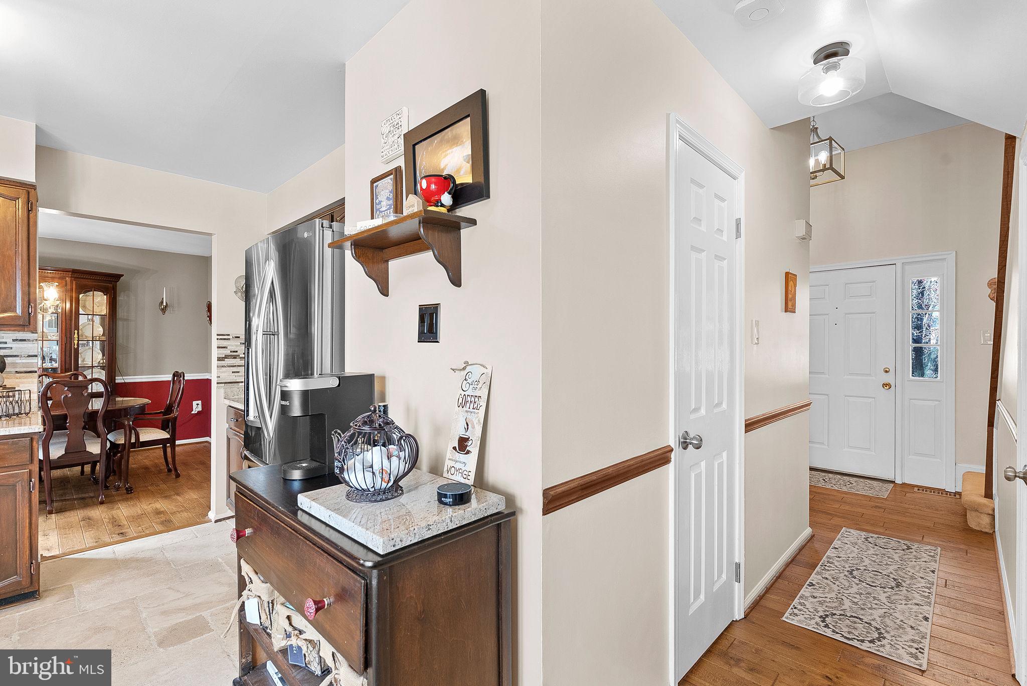 5815 Pamela Dr