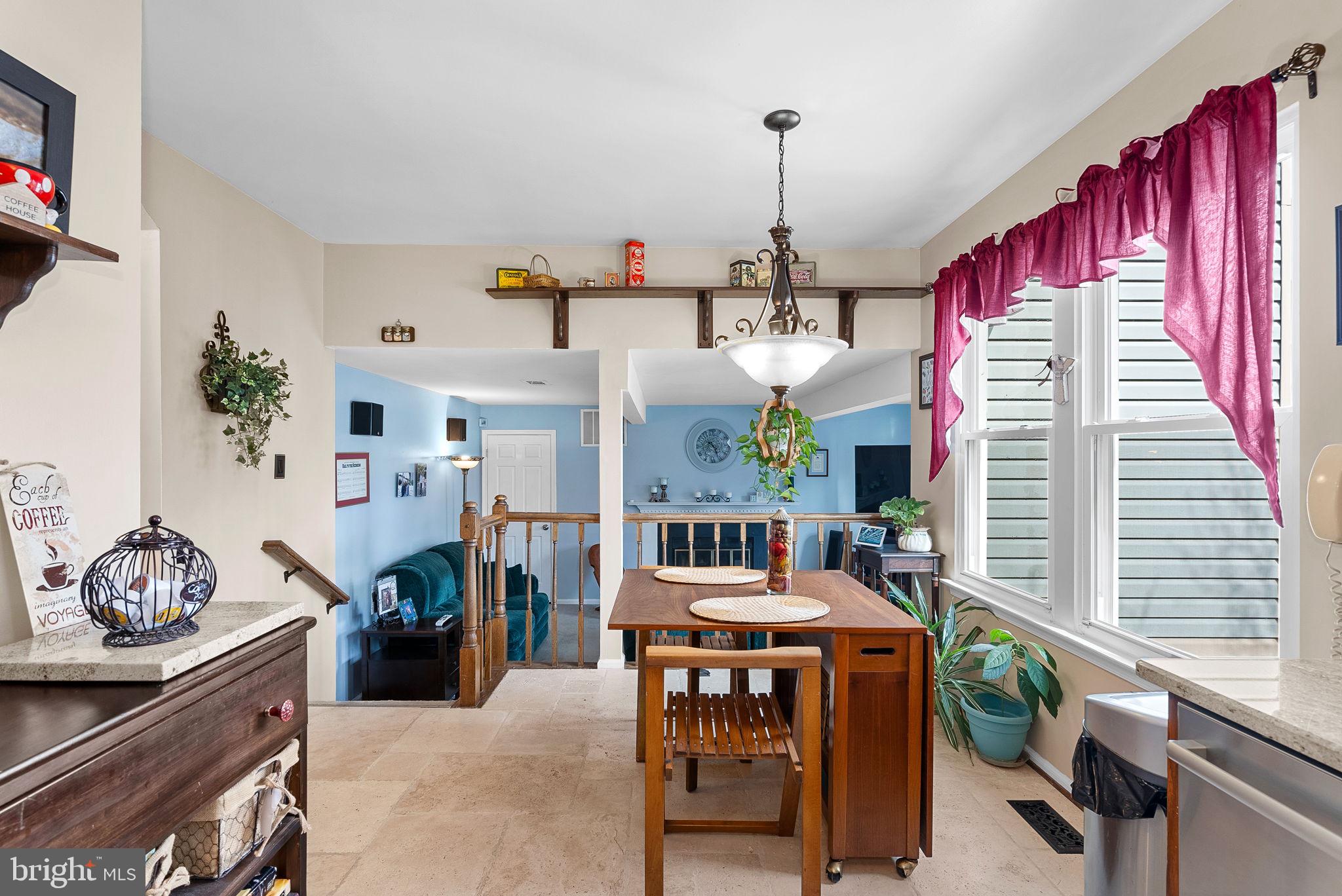 5815 Pamela Dr