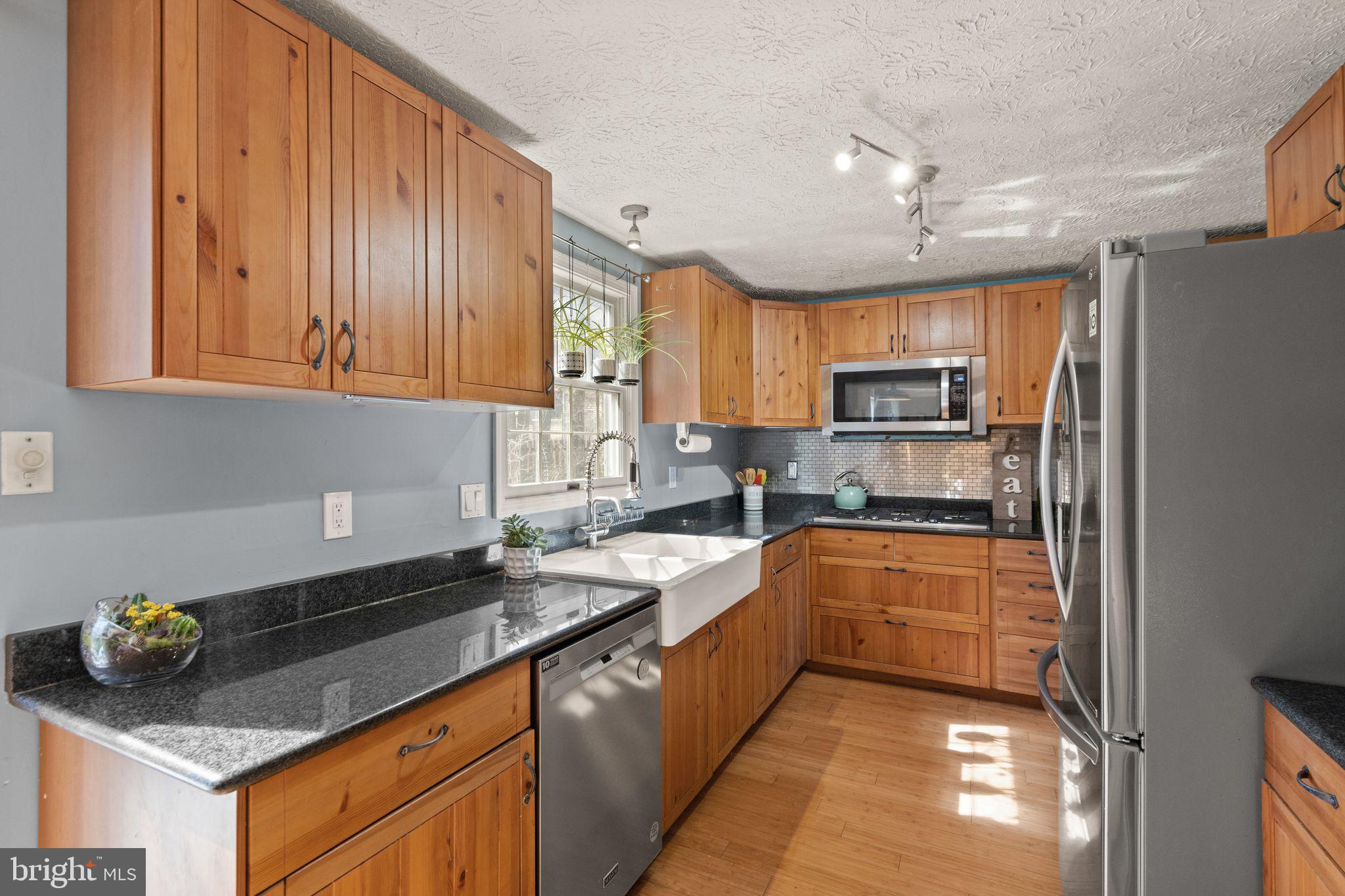 10671 John Ayres Dr
