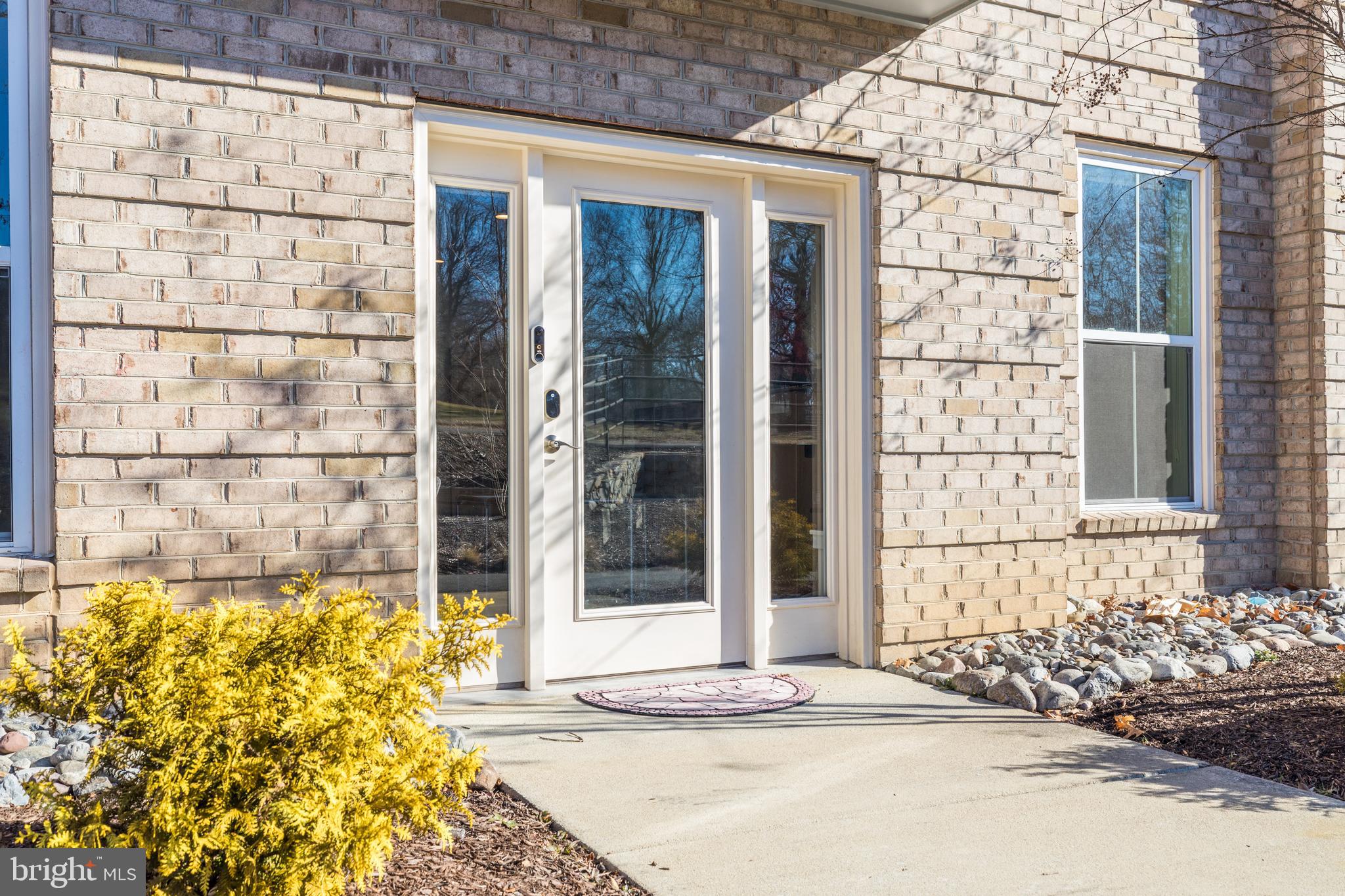 1951 Valley Way #1