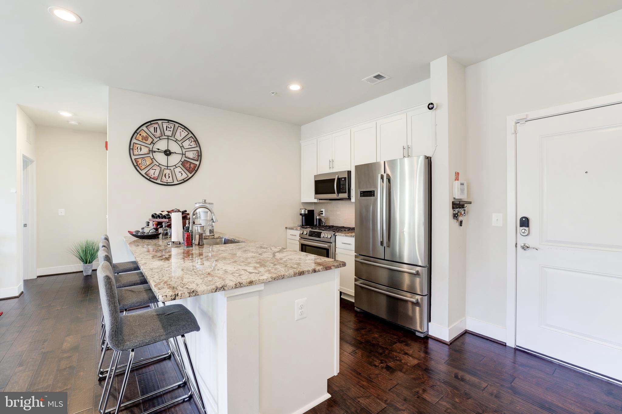 1951 Valley Way #1
