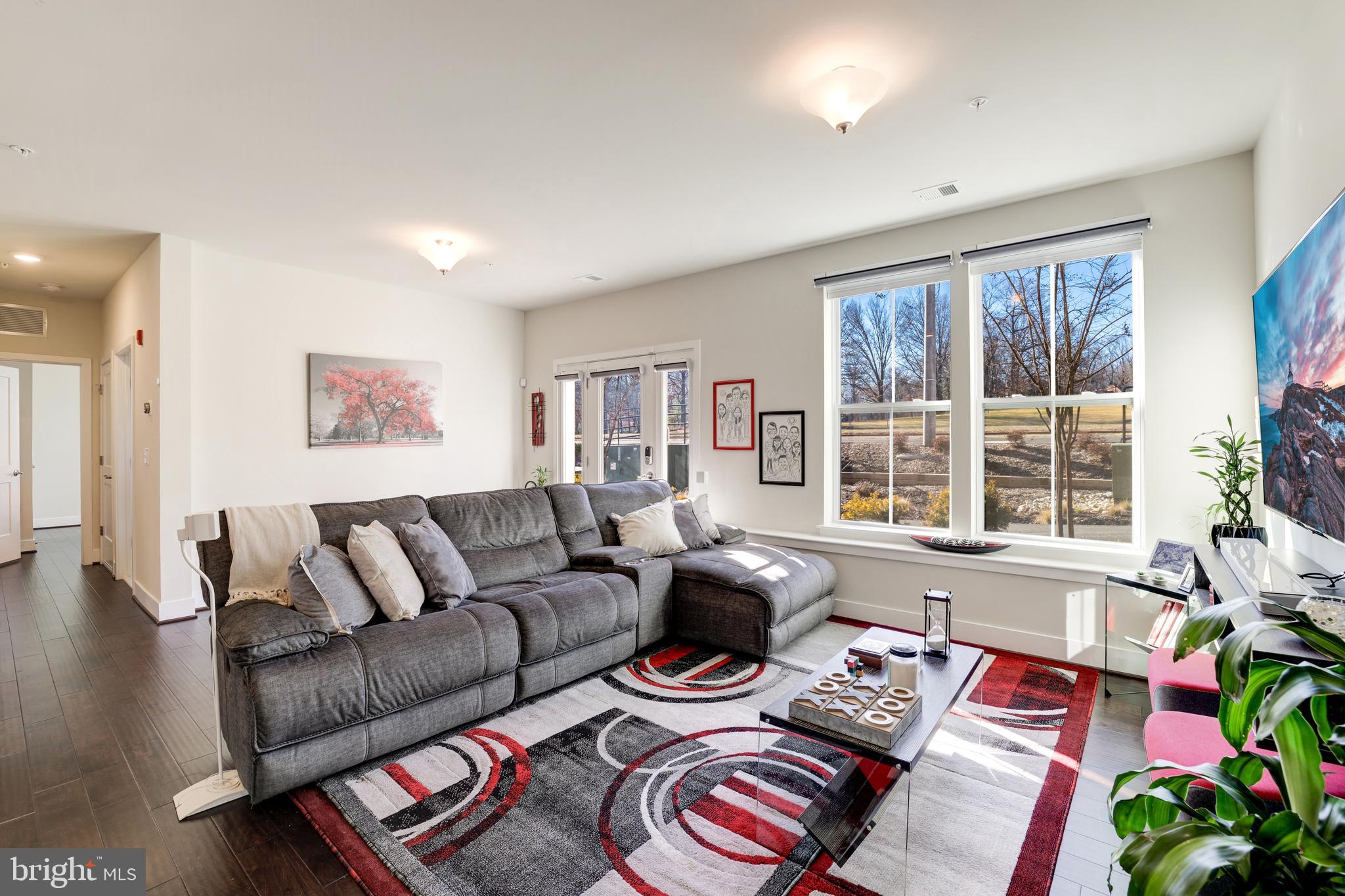 1951 Valley Way #1