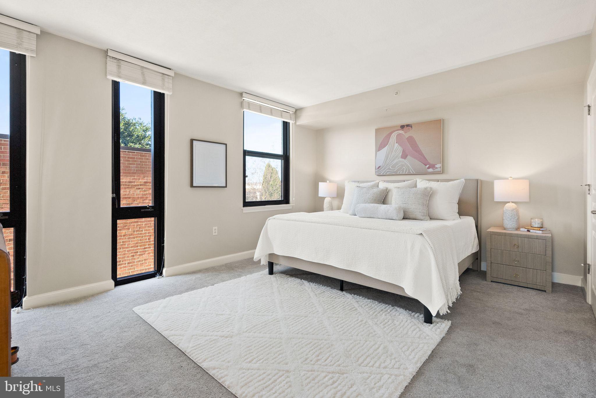 2451 Midtown Ave #818