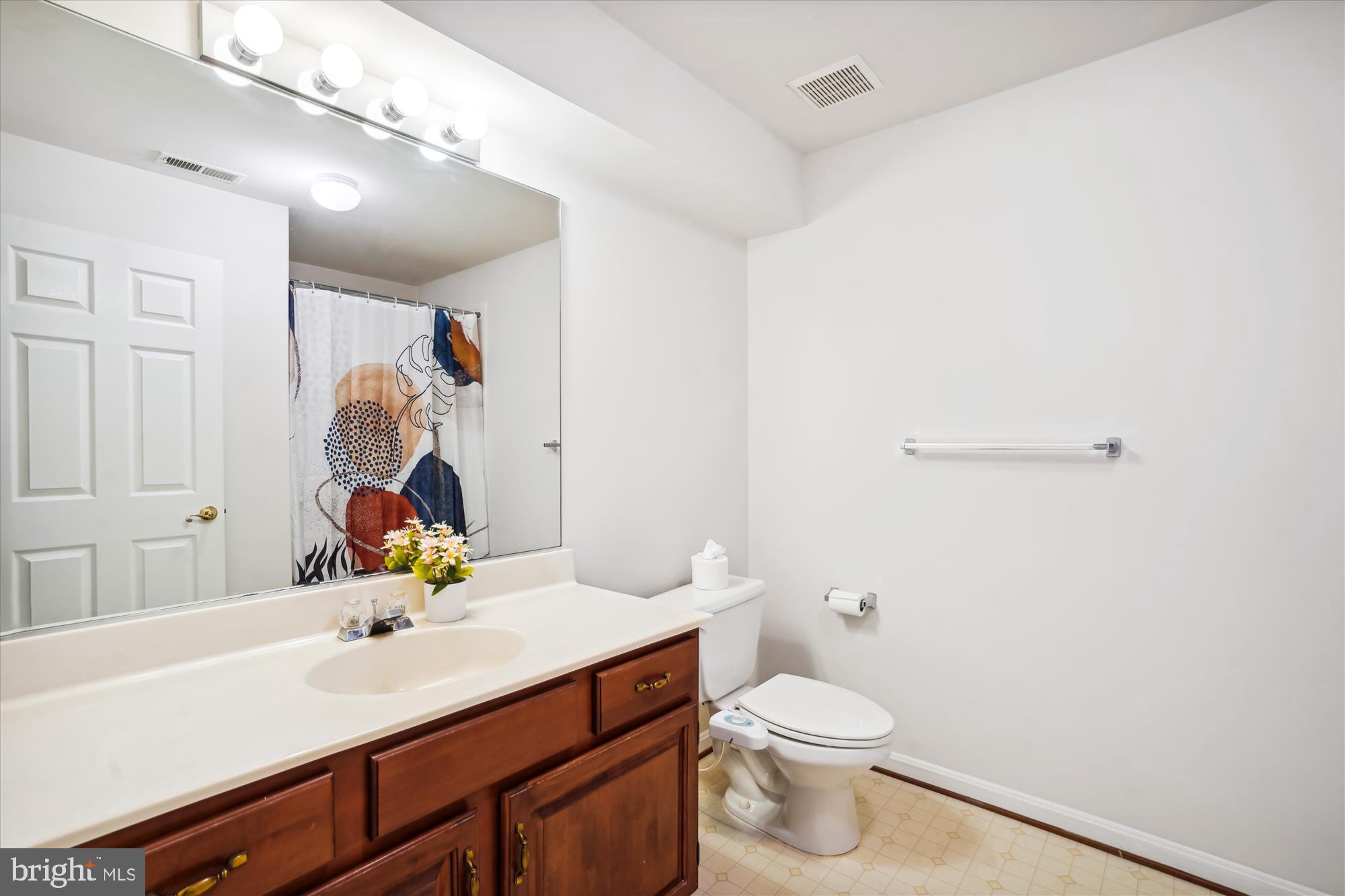 6903 Lillie Mae Way
