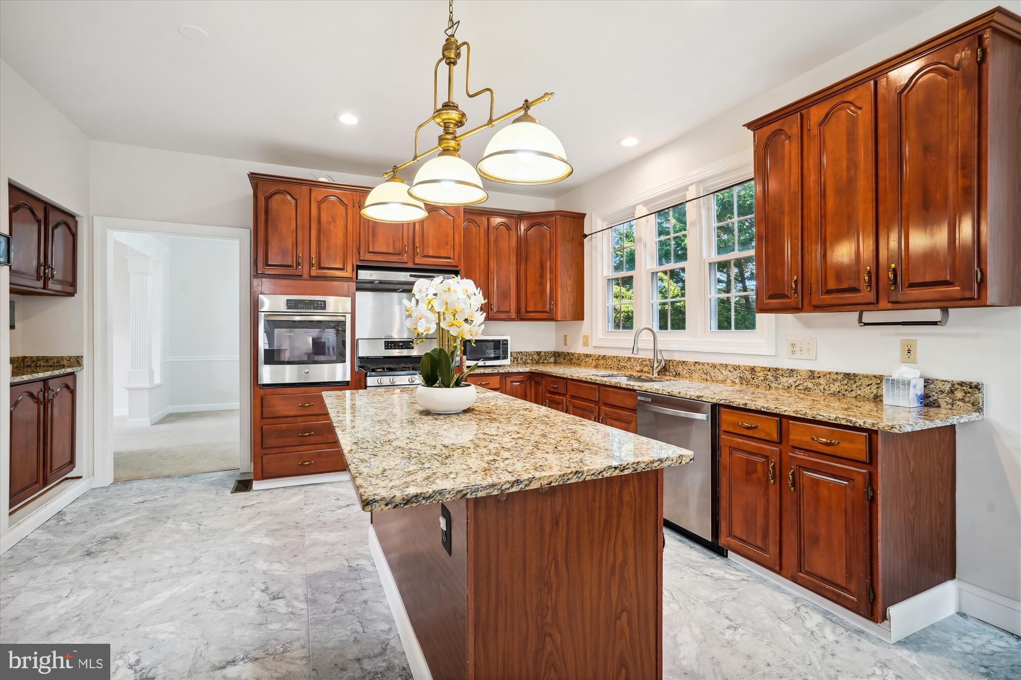 6903 Lillie Mae Way