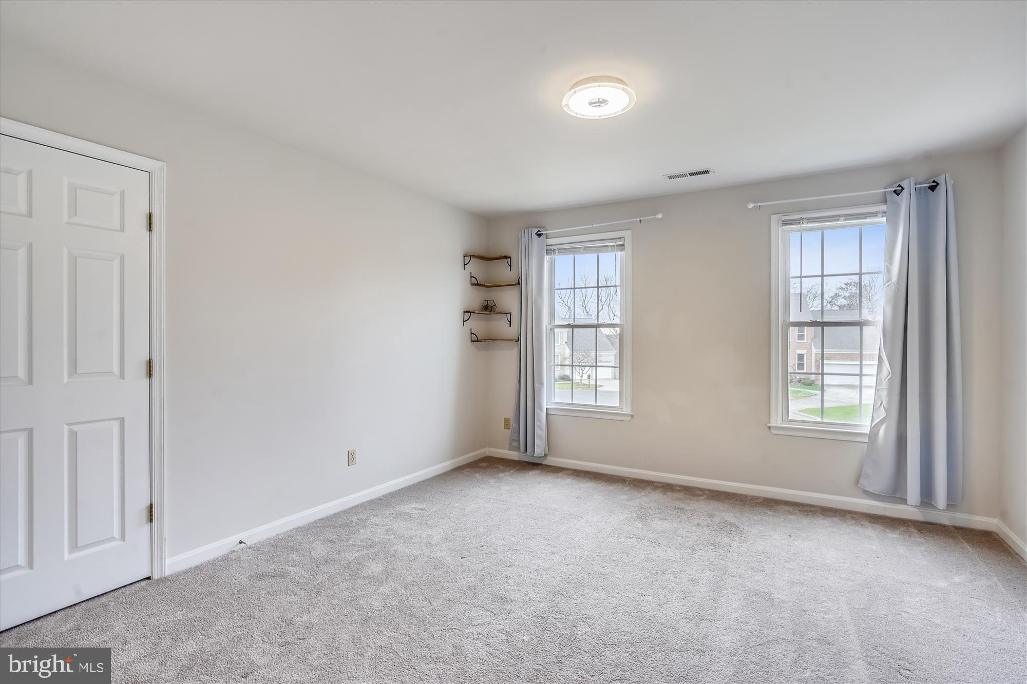 6903 Lillie Mae Way