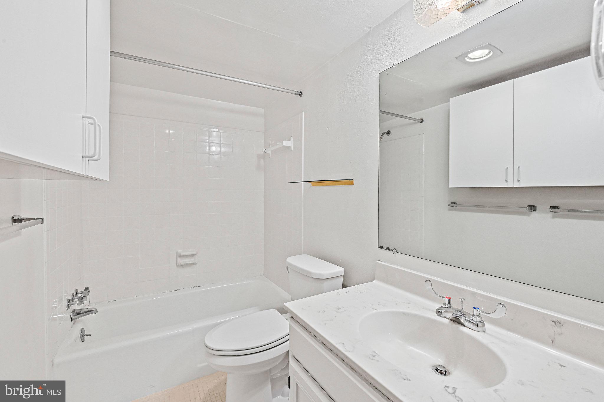 7621 Provincial Dr #209