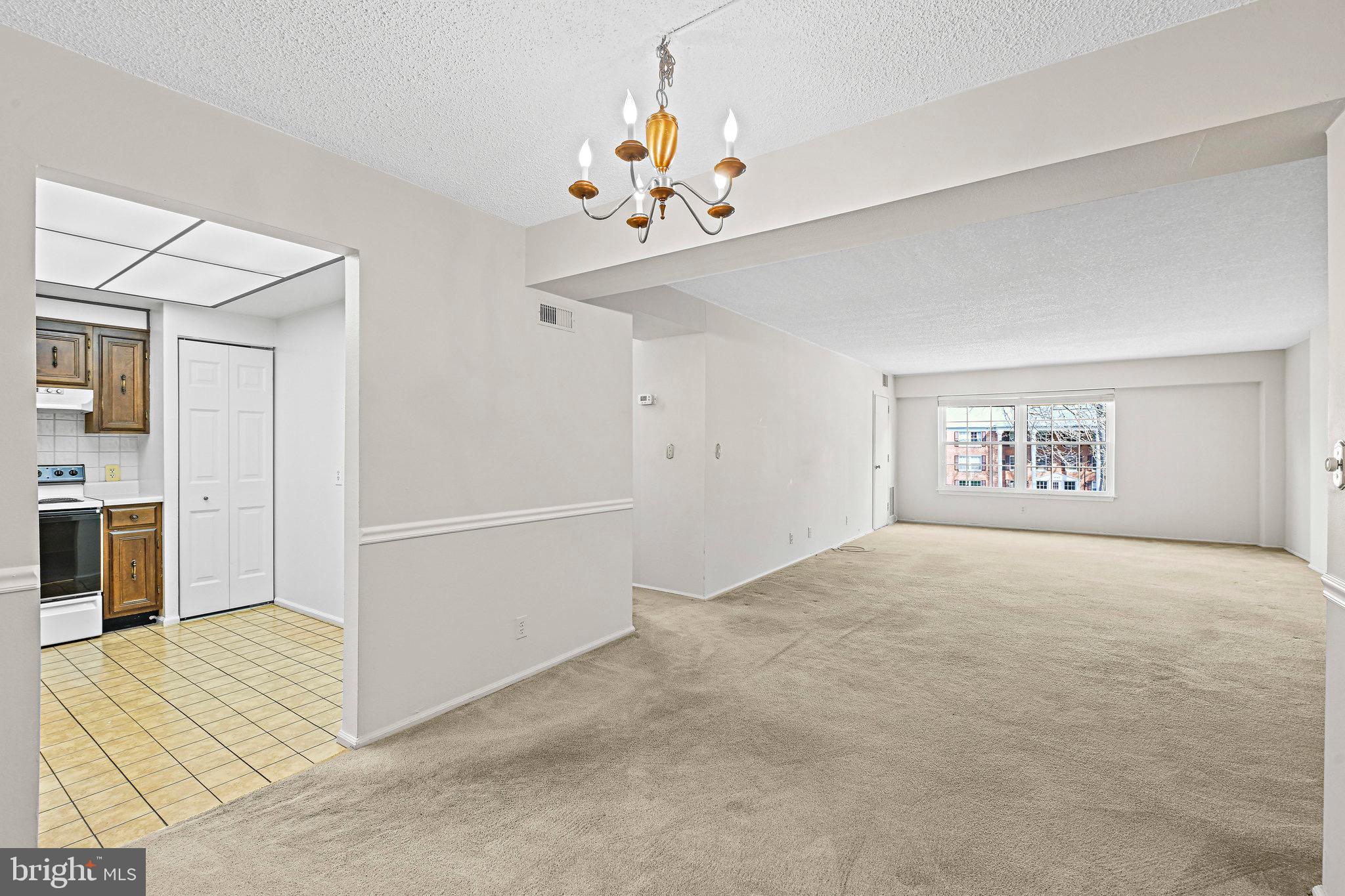 7621 Provincial Dr #209