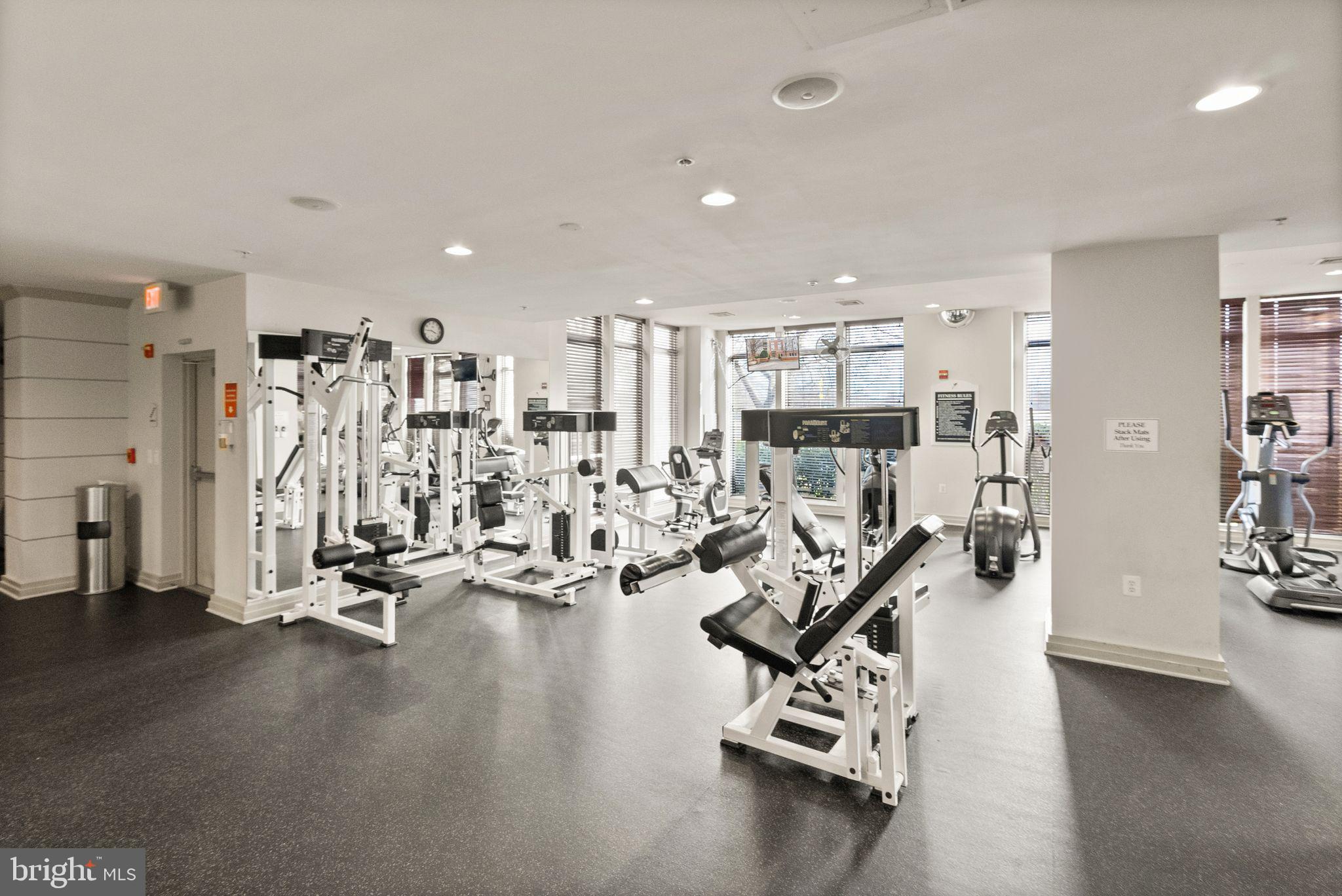 9480 Virginia Center Blvd #304