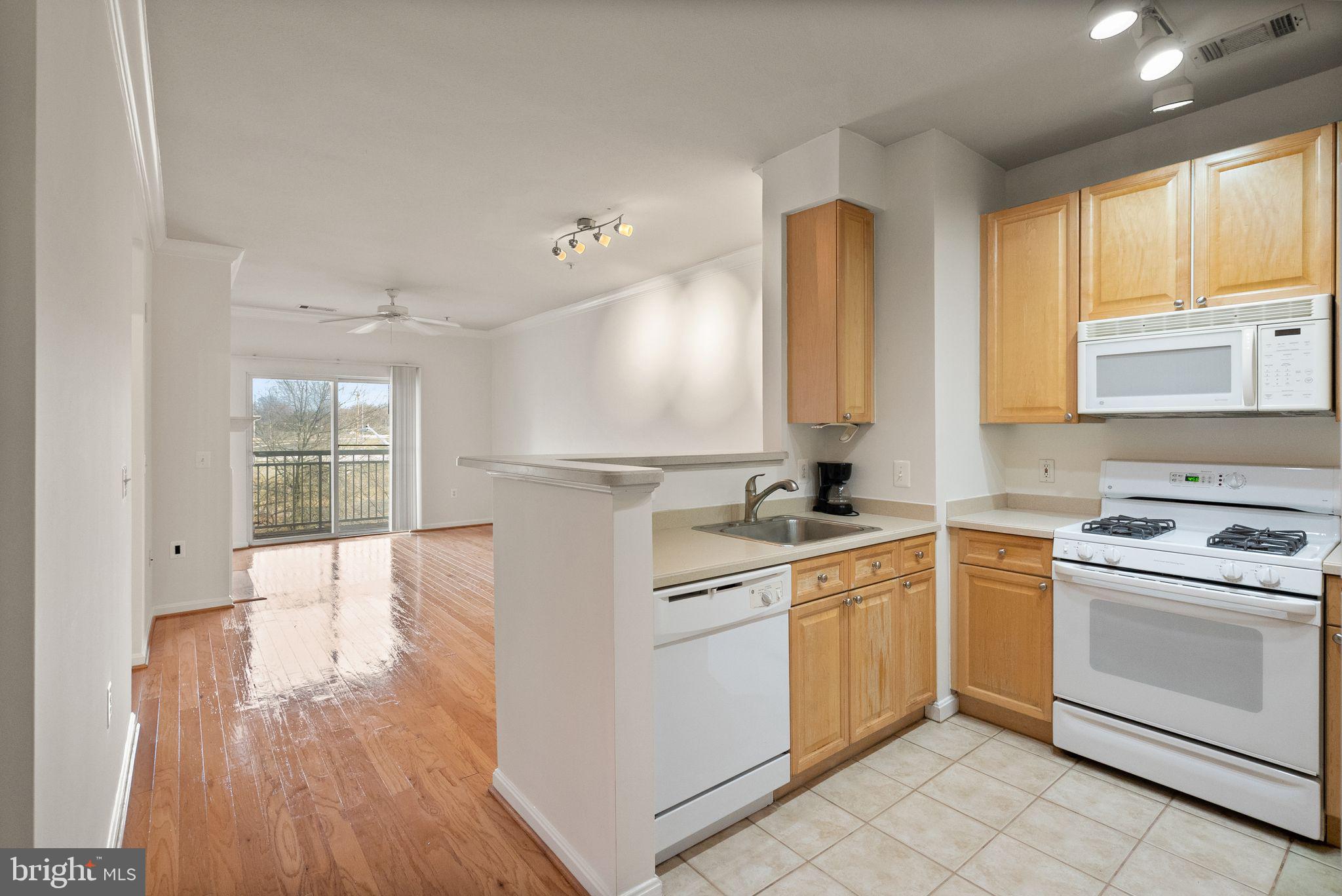 9480 Virginia Center Blvd #304