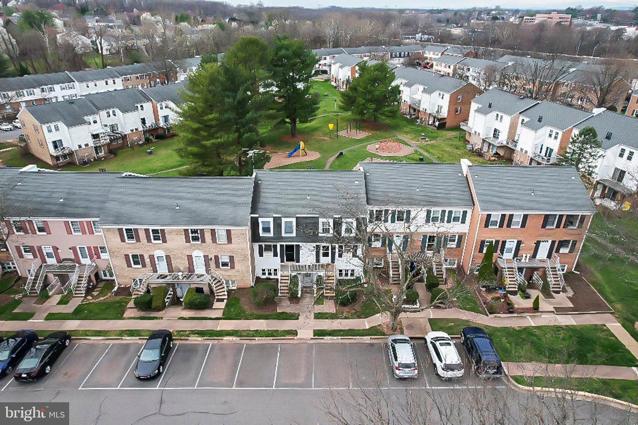 14463 Cool Oak Ln